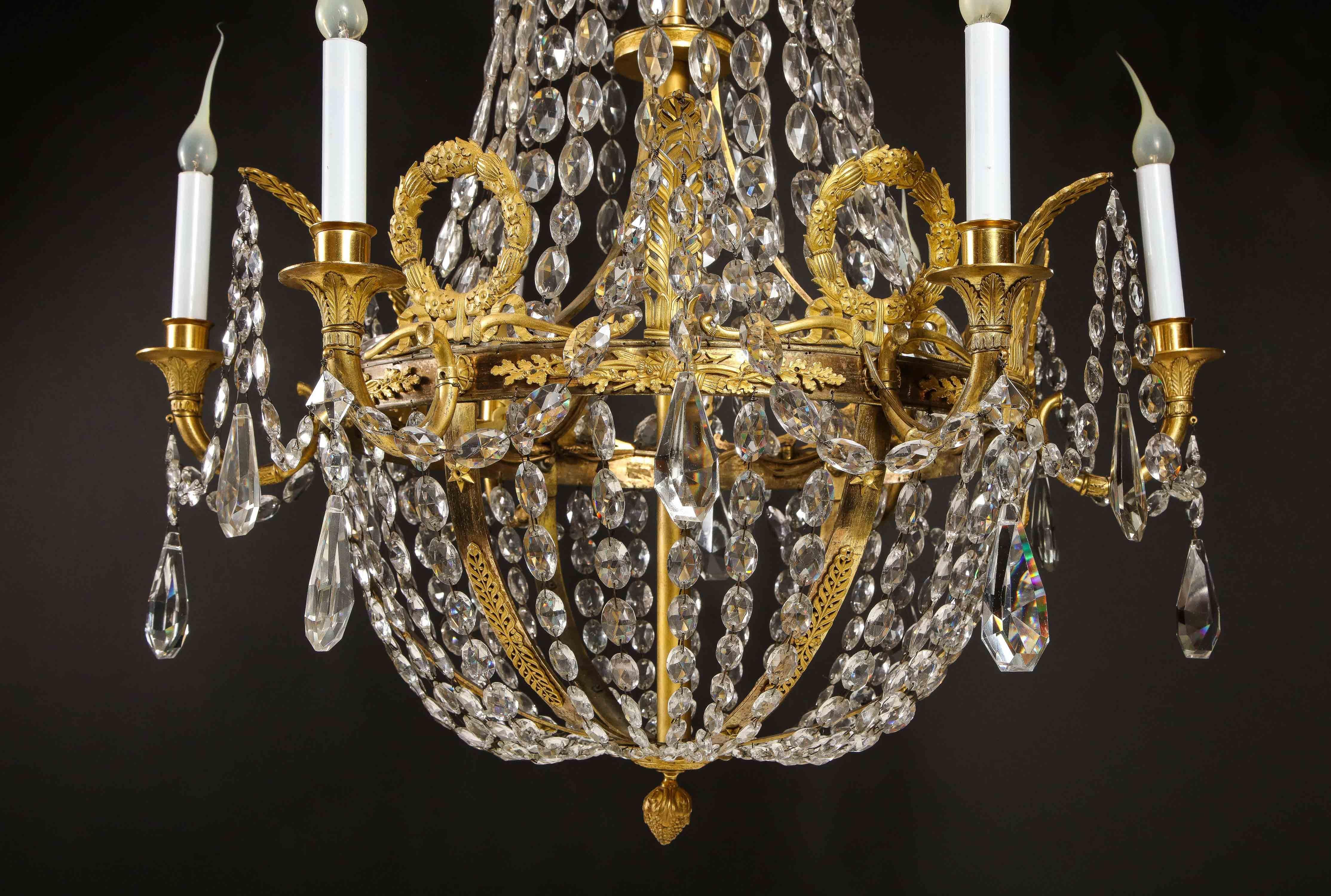 Lampadario Impero francese del XIX secolo in ormolu e cristallo in vendita 11