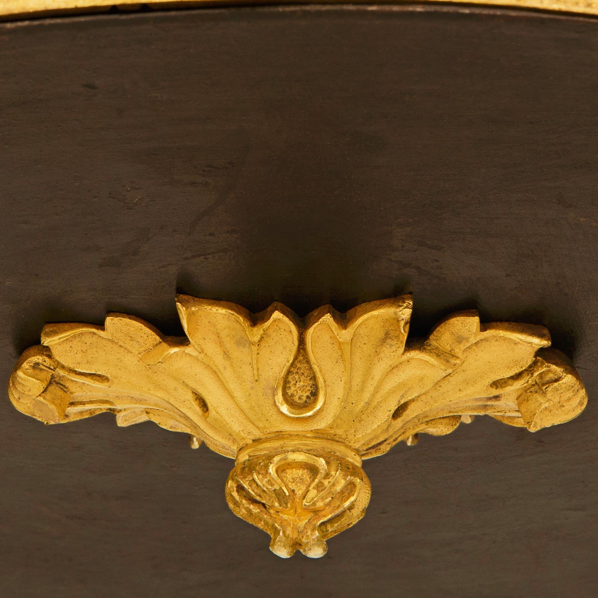 XIX secolo French 19th century Empire Period Bronze and Ormolu chandelier, circa 1805 in vendita