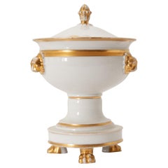 Soupière à couvercle en porcelaine Empire du 19e siècle