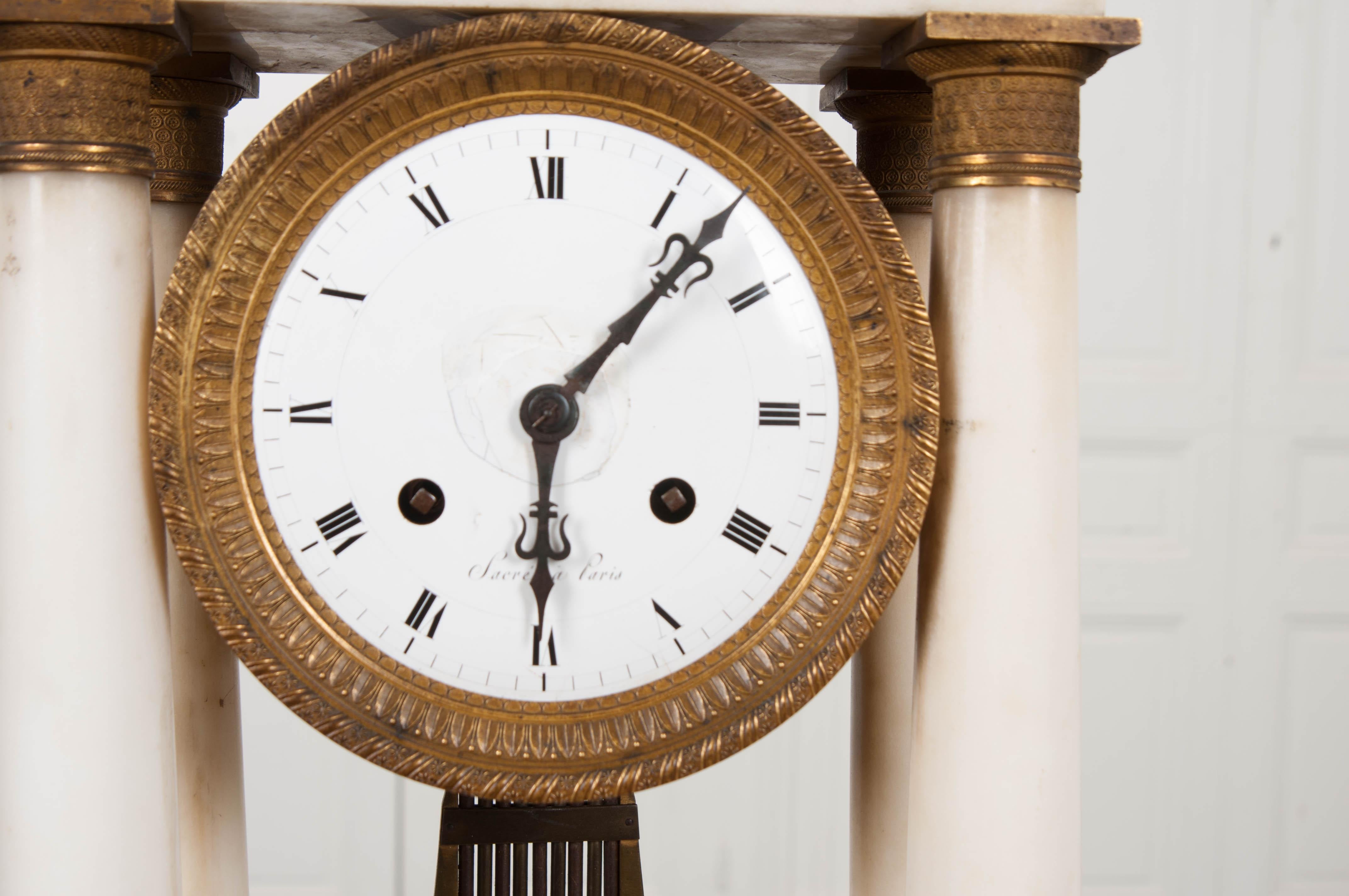 Empire-Portico-Uhr, Französisches 19. Jahrhundert im Angebot 3