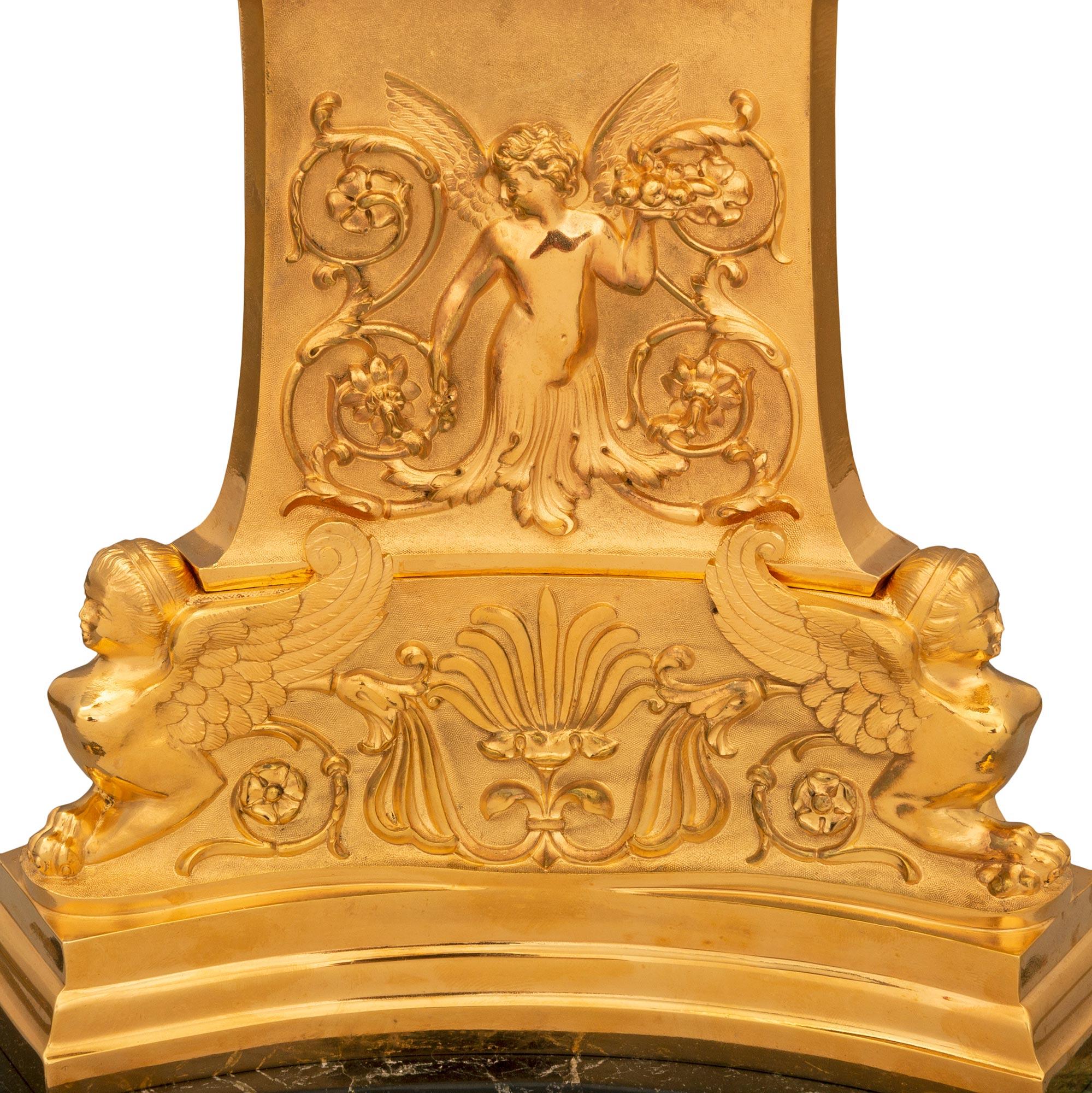 French 19th Century Empire St. Belle Époque Period Marble and Ormolu Lamp For Sale 4