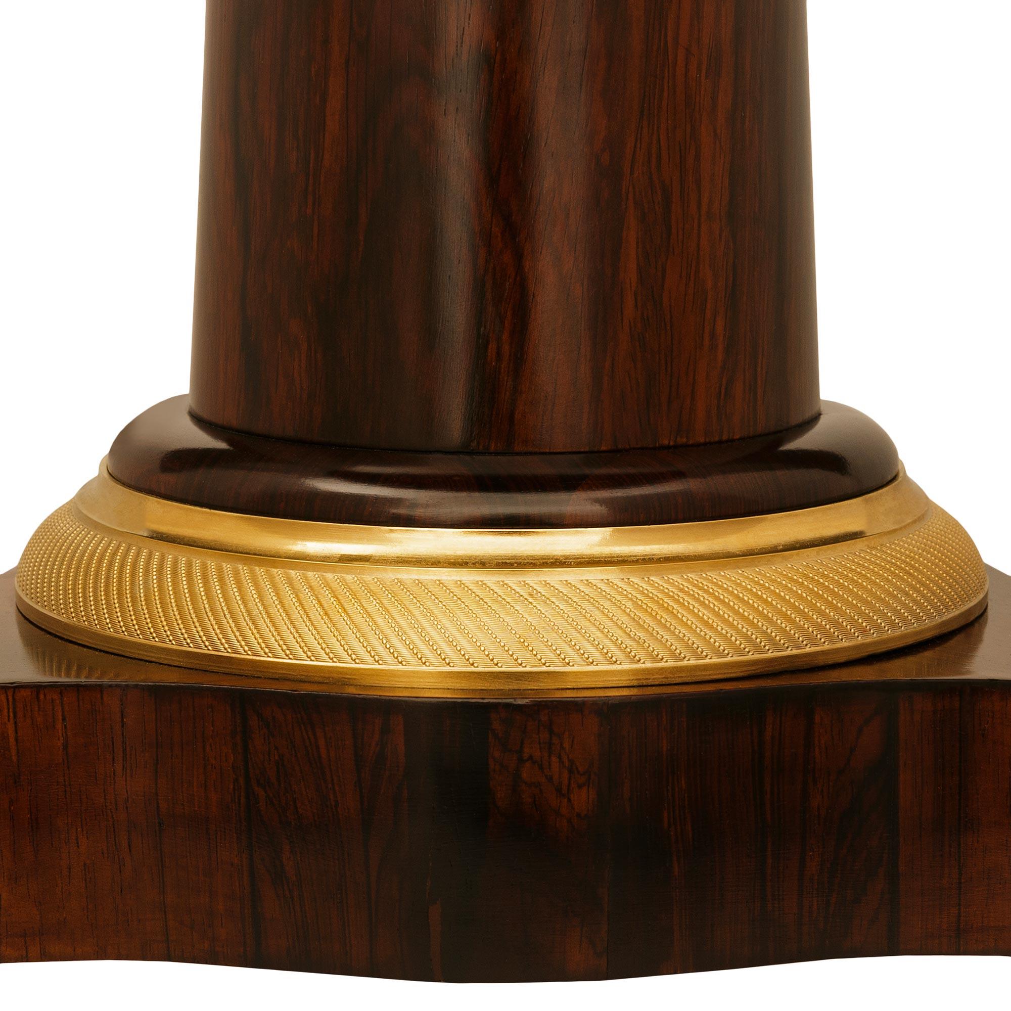 French 19th century Empire st. Mahogany, Leather and Ormolu stool siglo XIX en venta