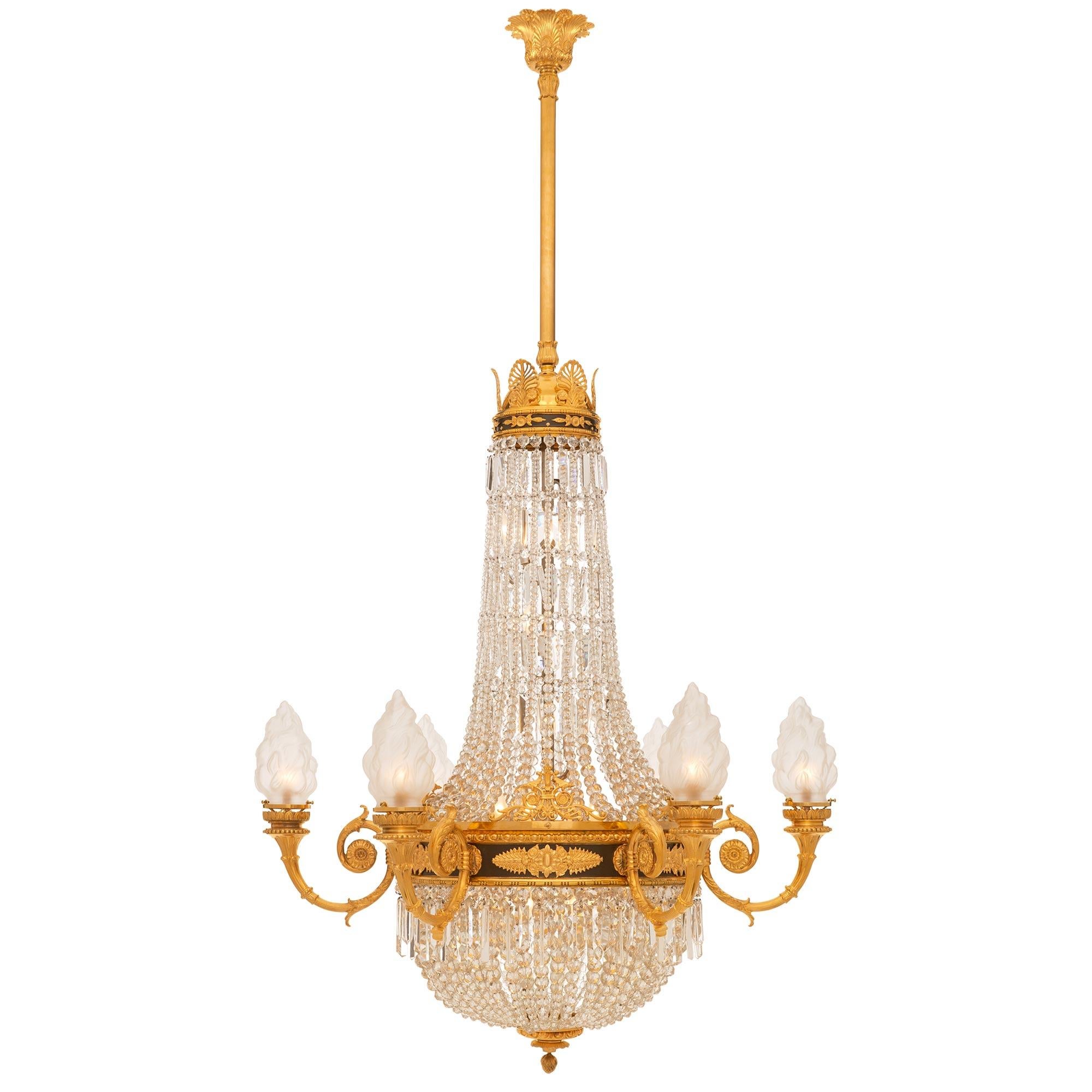 French 19th Century Empire St. Patinated Bronze, Ormolu And Crystal Chandelier For Sale 5