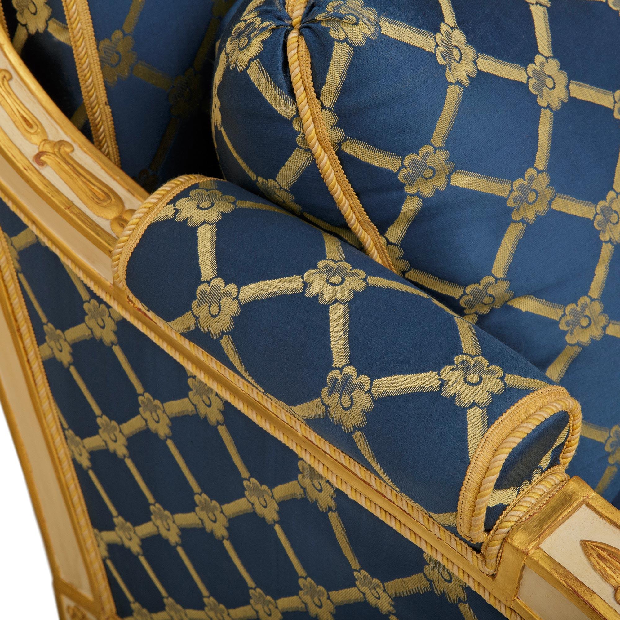 Sofá francés del siglo XIX de madera patinada y giltwood, estilo Imperio en venta 2
