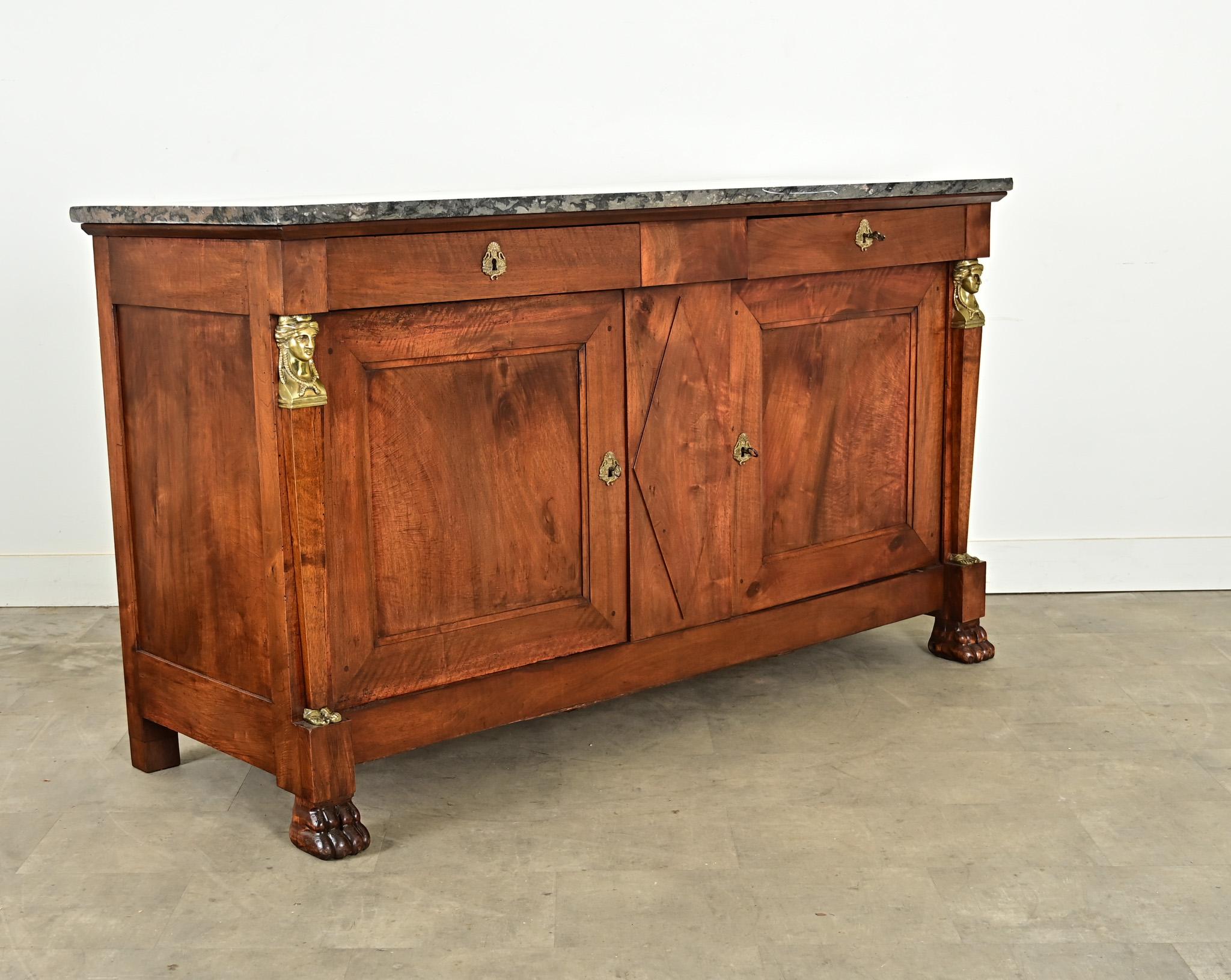 Buffet impero francese del XIX secolo in noce e marmo in vendita 9