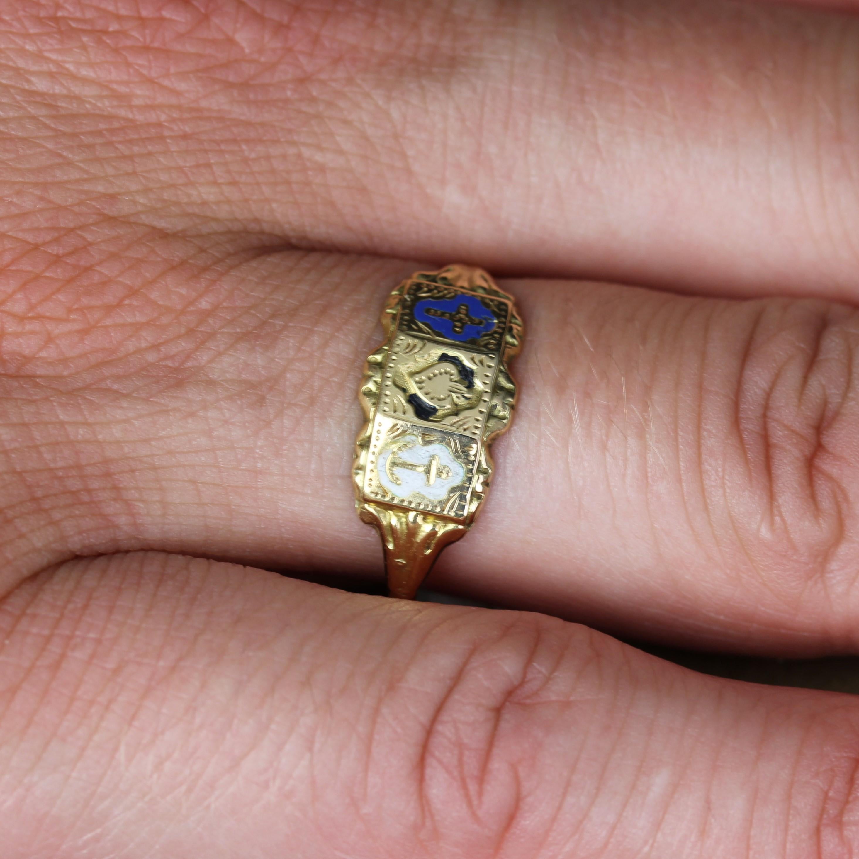 Bague de foi française du 19ème siècle en or jaune 18 carats émaillé en vente 3