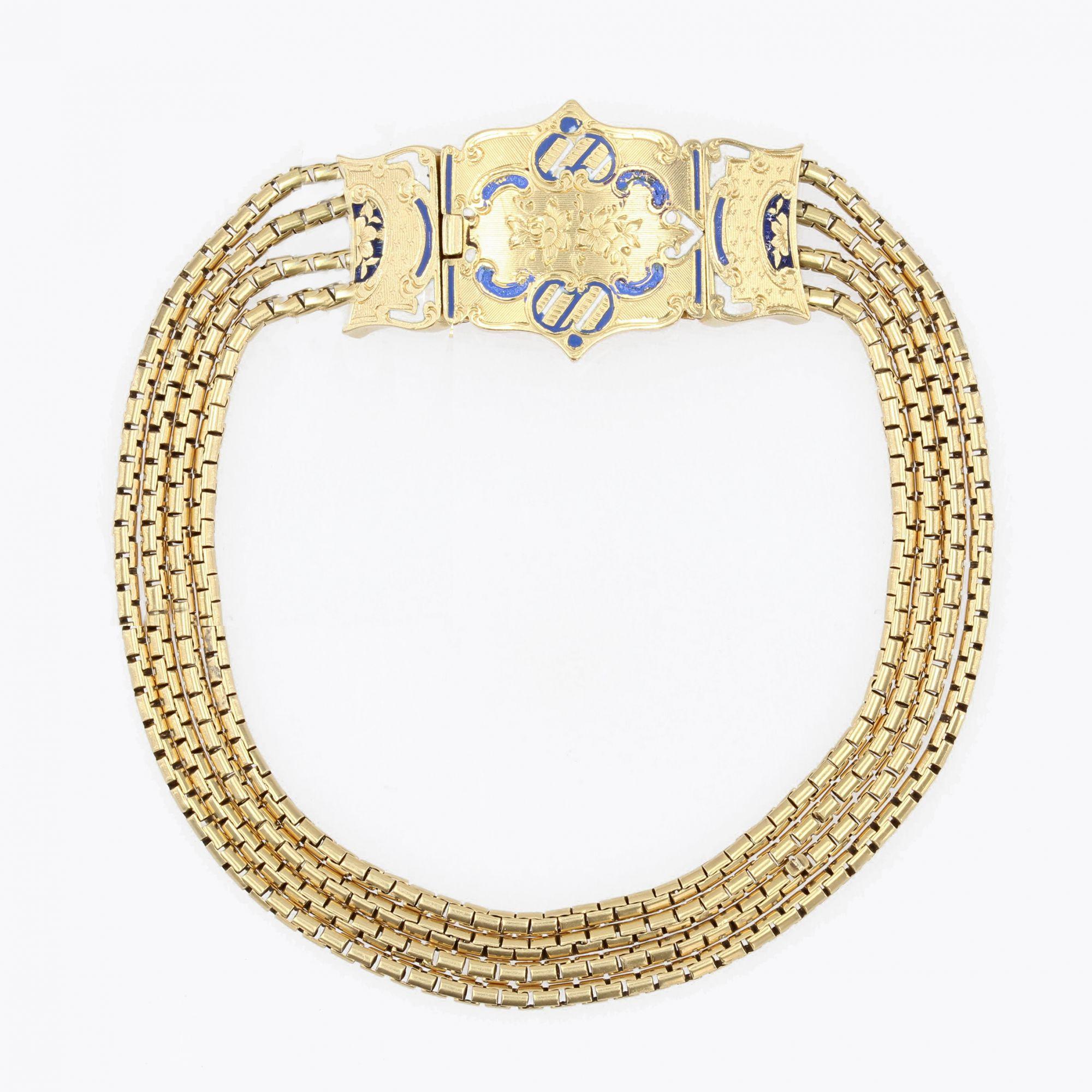 Bracelet français du 19ème siècle en or jaune 18 carats avec fermoir émaillé en vente 4