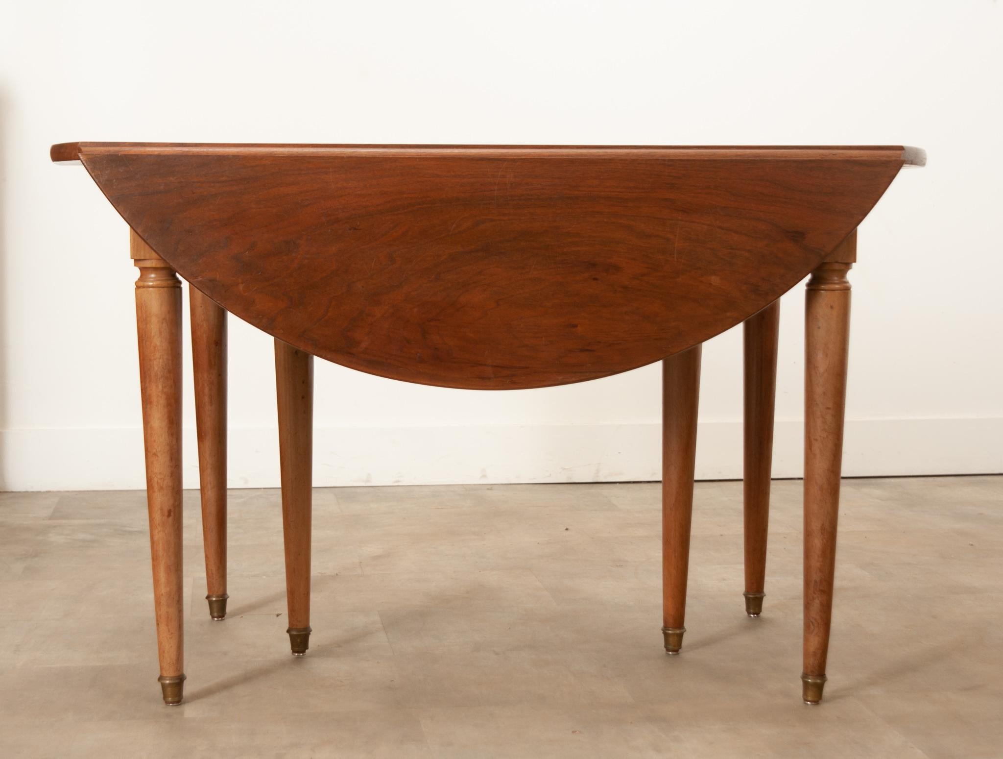 French 19th Century Extending Drop Leaf Table For Sale 2