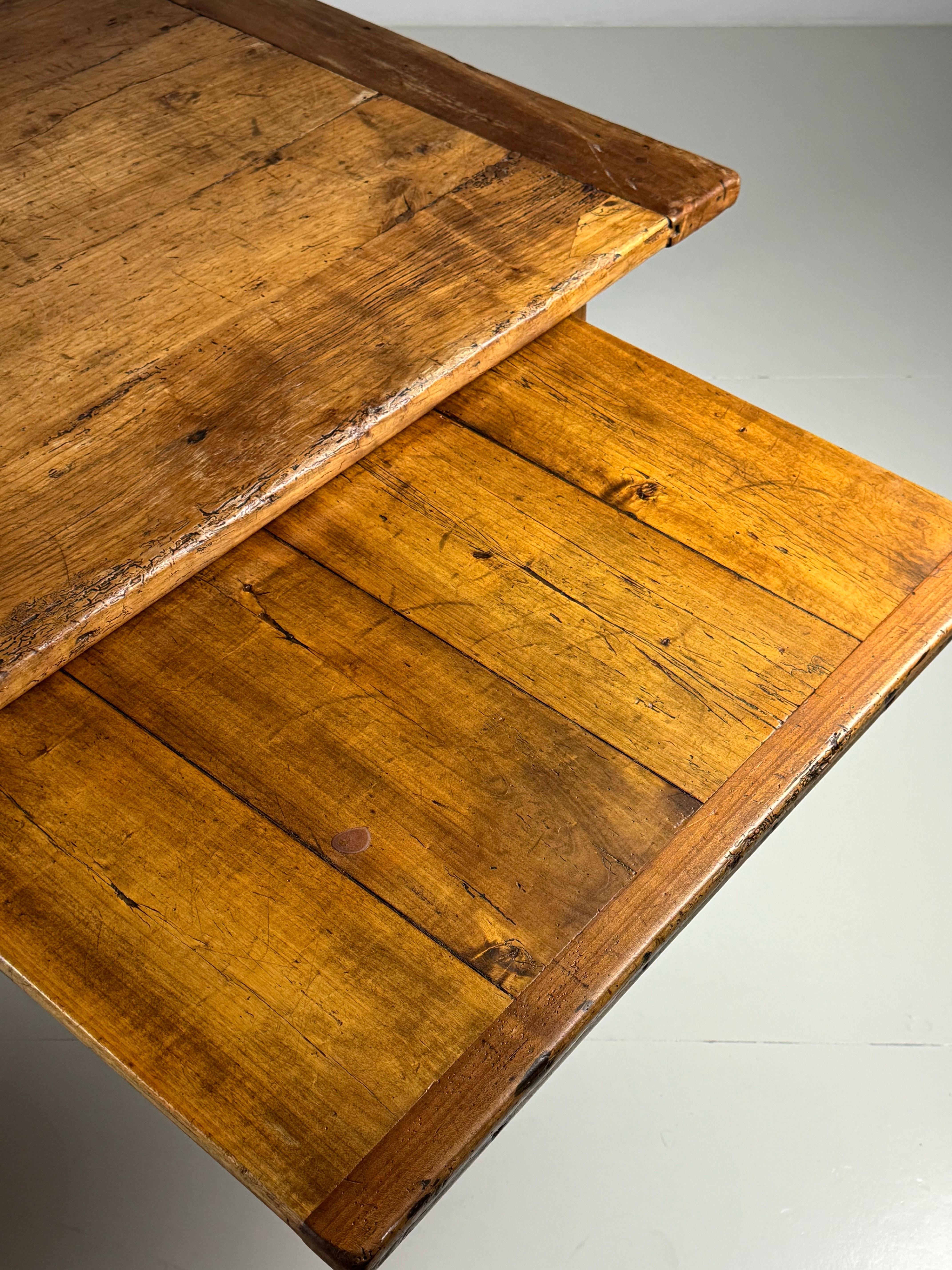 French 19th century Farmhouse Dining Table For Sale 5