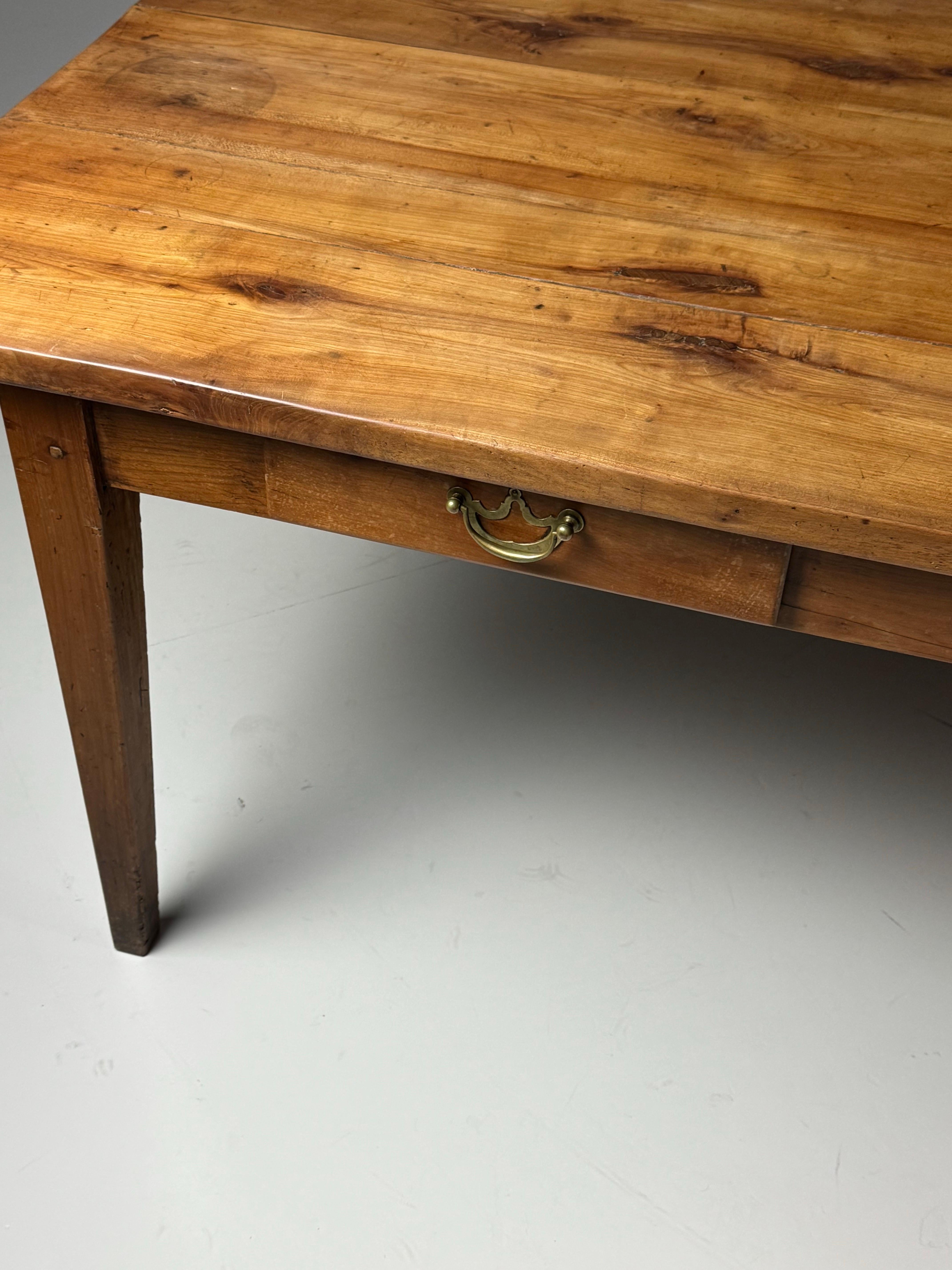 Mesa de granja francesa del siglo XIX 225cm en venta 6