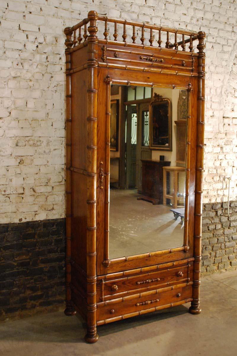 French 19th Century Faux Bamboo Cabinet with Mirrored Door In Good Condition In Casteren, NL