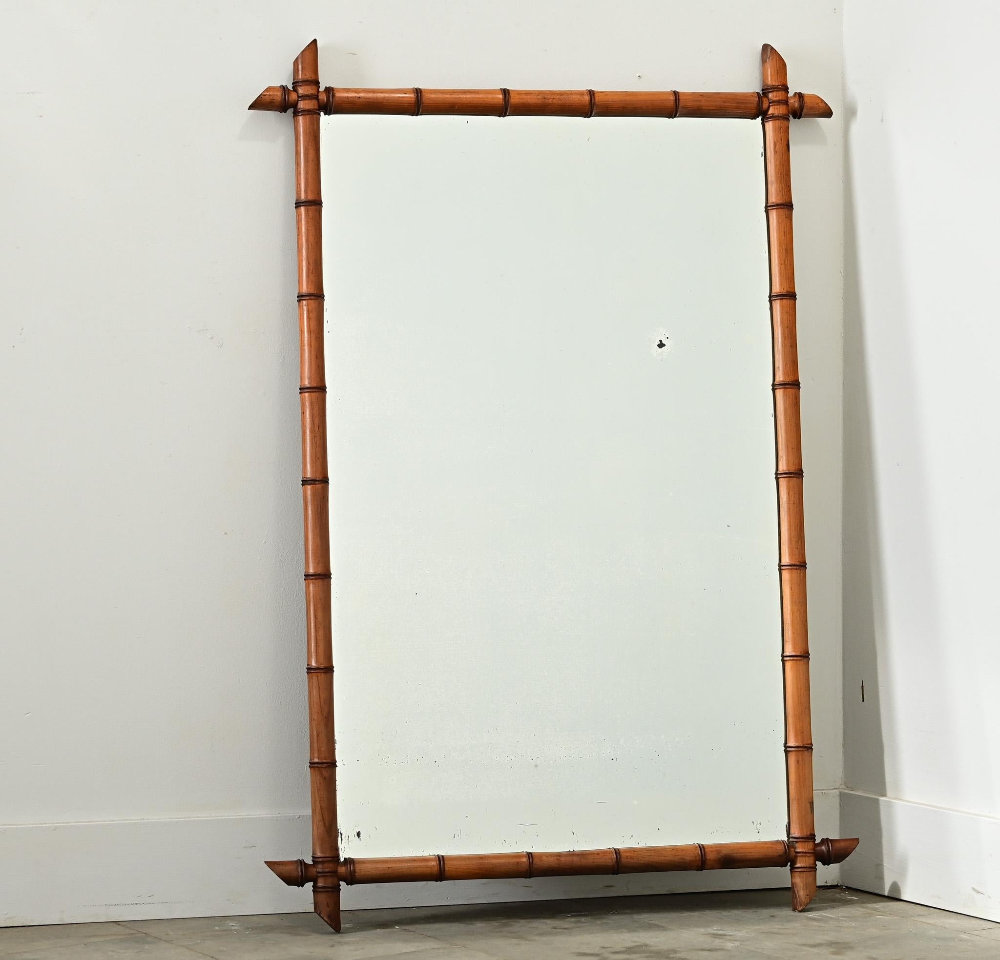 Französischer Faux-Bambus-Spiegel aus dem 19. (Französische Provence) im Angebot