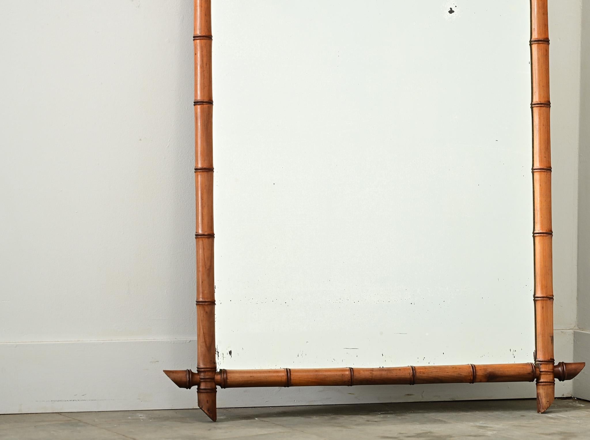 Französischer Faux-Bambus-Spiegel aus dem 19. (Geschnitzt) im Angebot