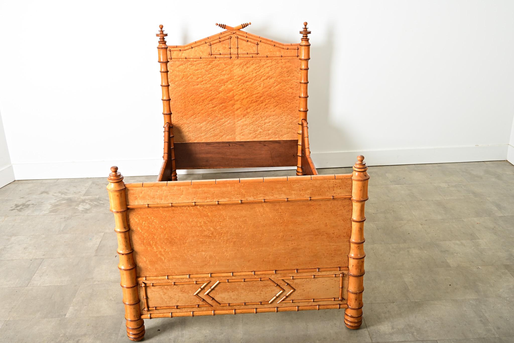 Érable French 19th Century Faux Bamboo Twin Bed Frame en vente