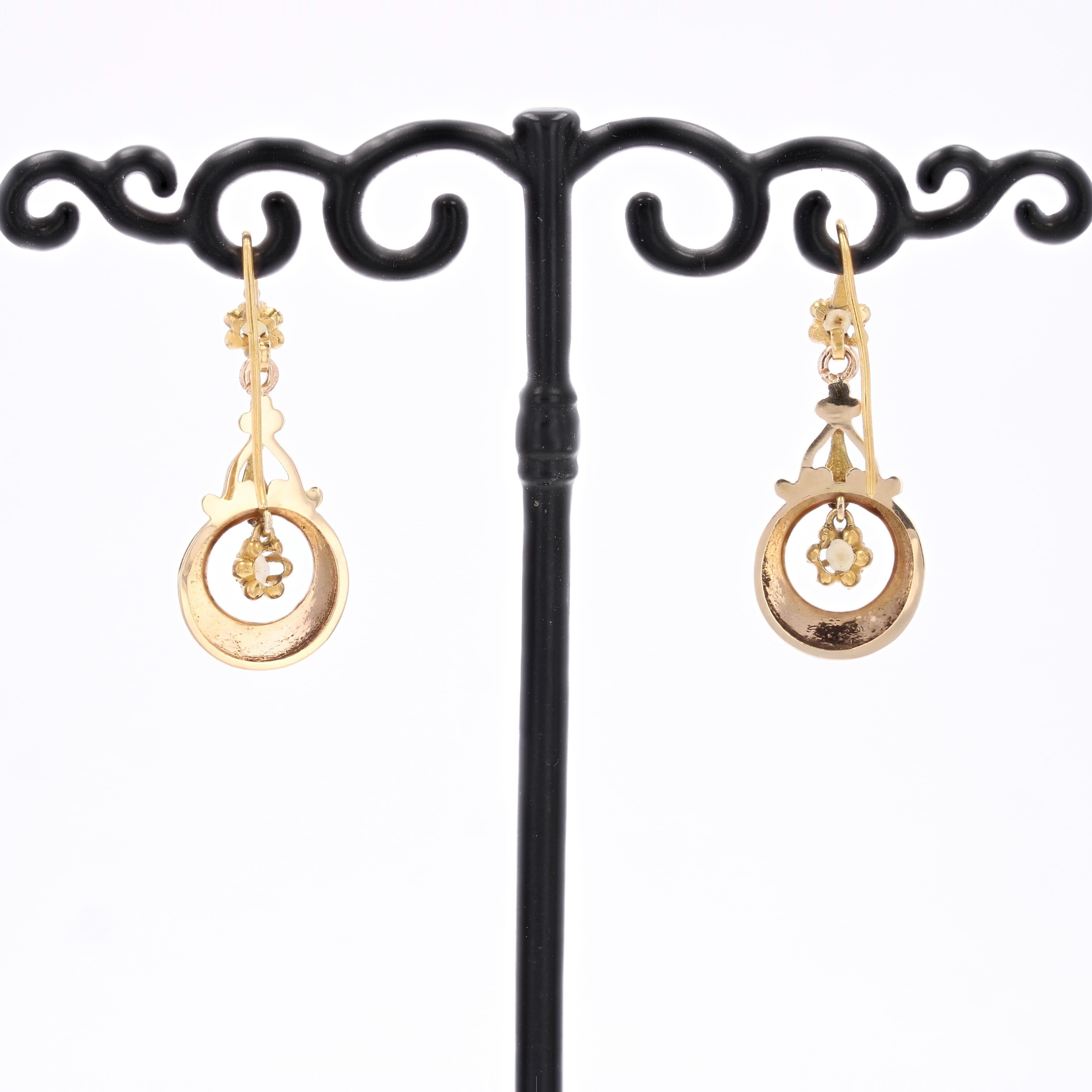 French 19th Century Fine Pearl 18 Karat Rose Green Gold Dangle Earrings in vendita 5