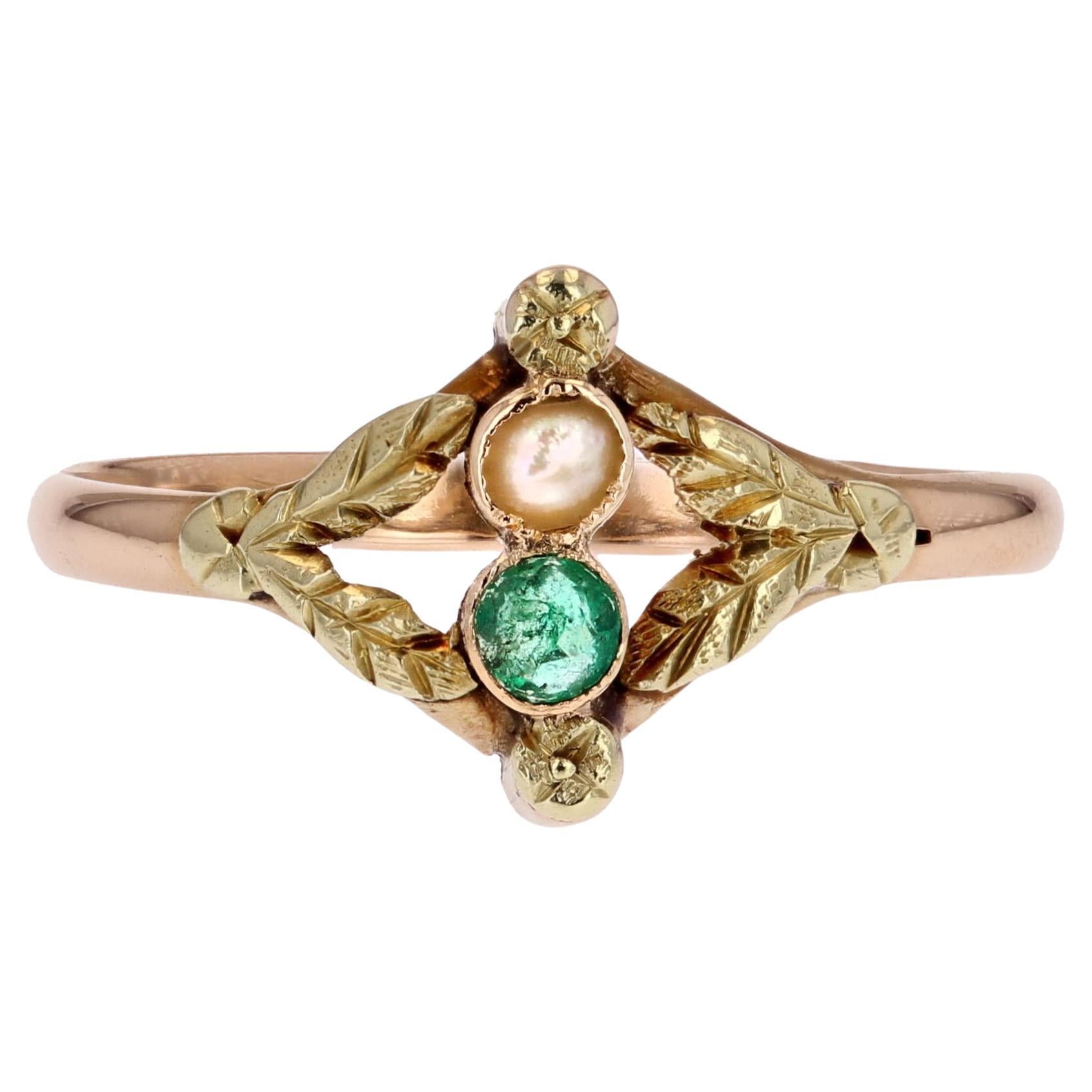 French 19th Century Fine Pearl Emerald 18 Karat Rose and Green Gold Ring For Sale