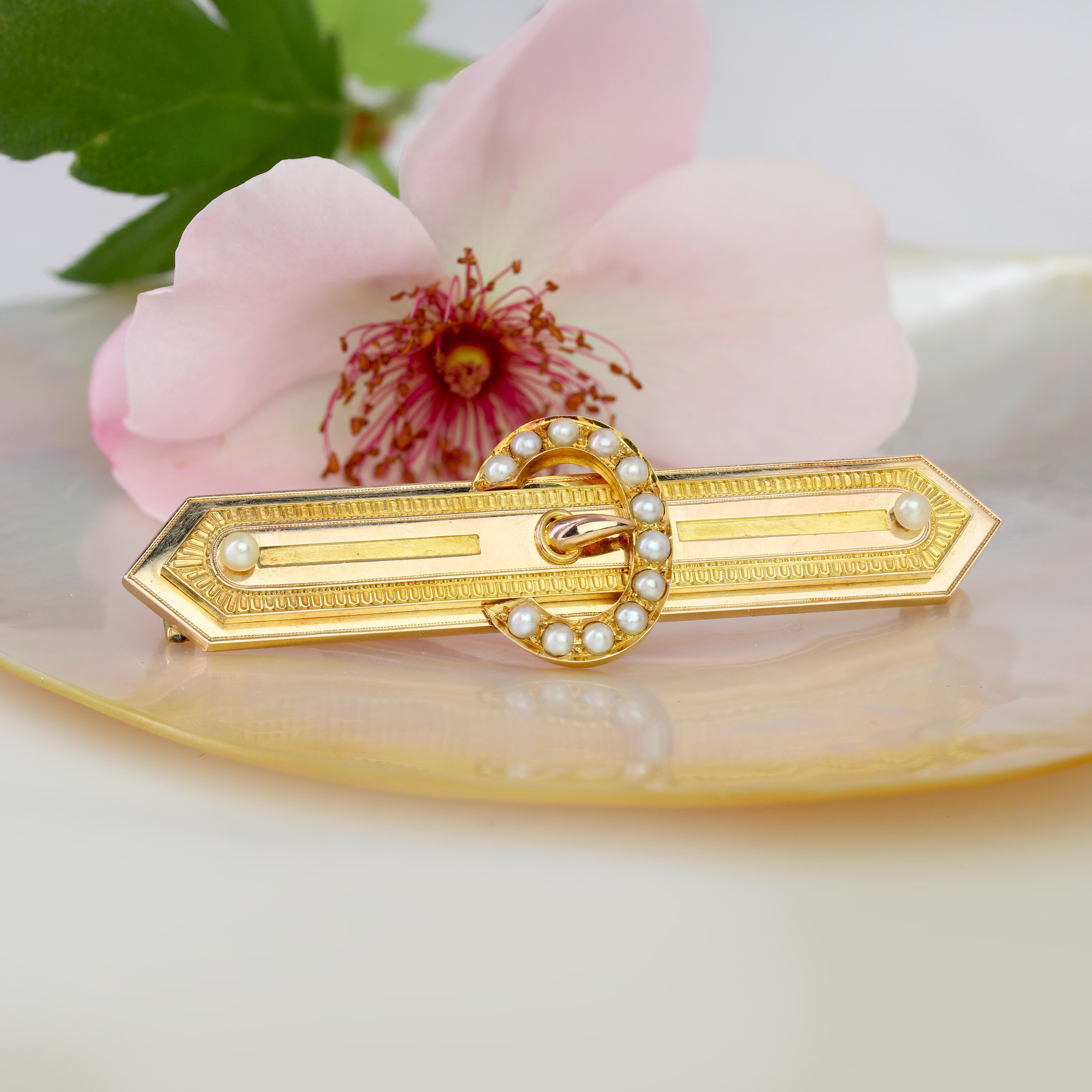 Napoleon III French 19th Century Fine Pearls 18 Karat Rose Gold Belt Brooch For Sale