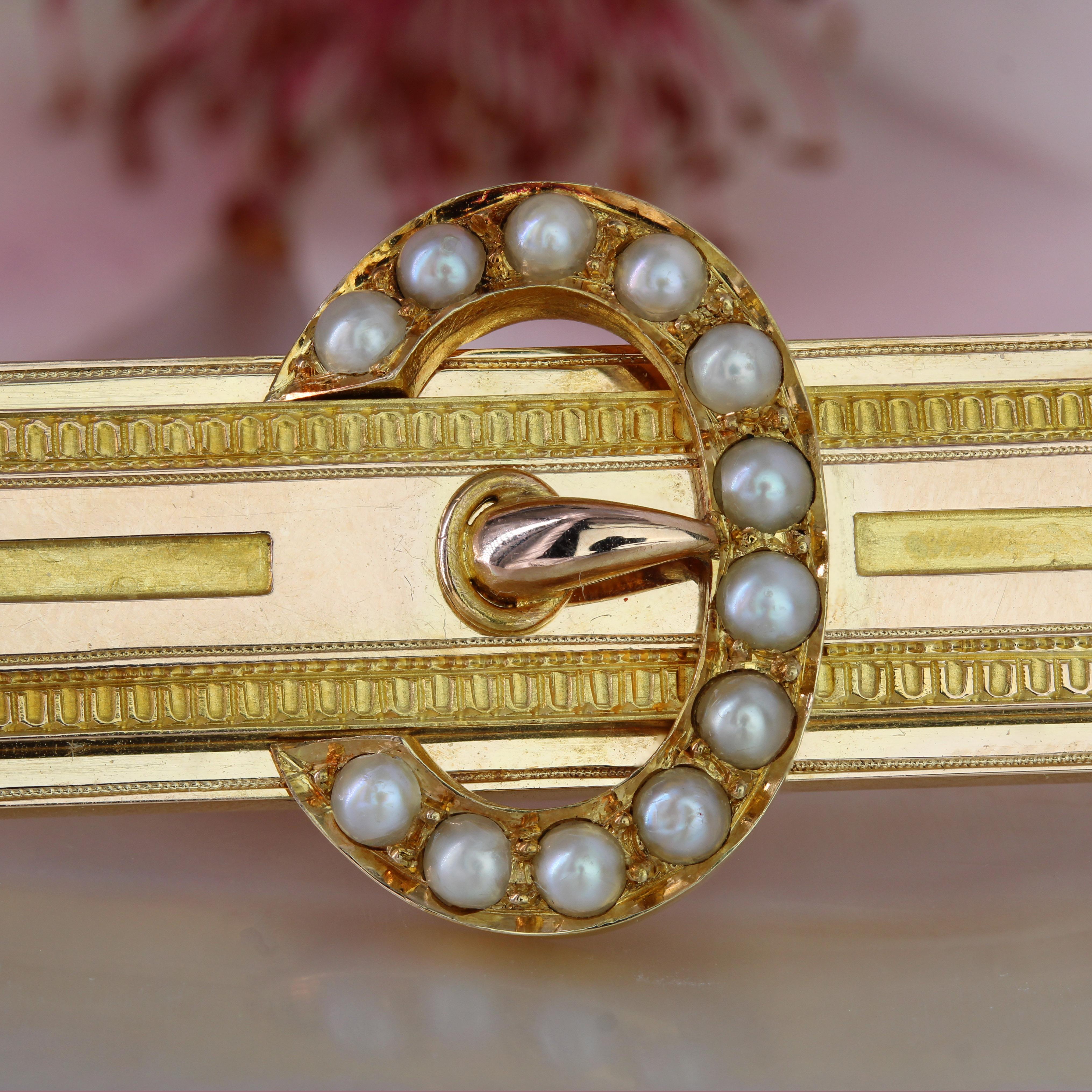 French 19th Century Fine Pearls 18 Karat Rose Gold Belt Brooch For Sale 1