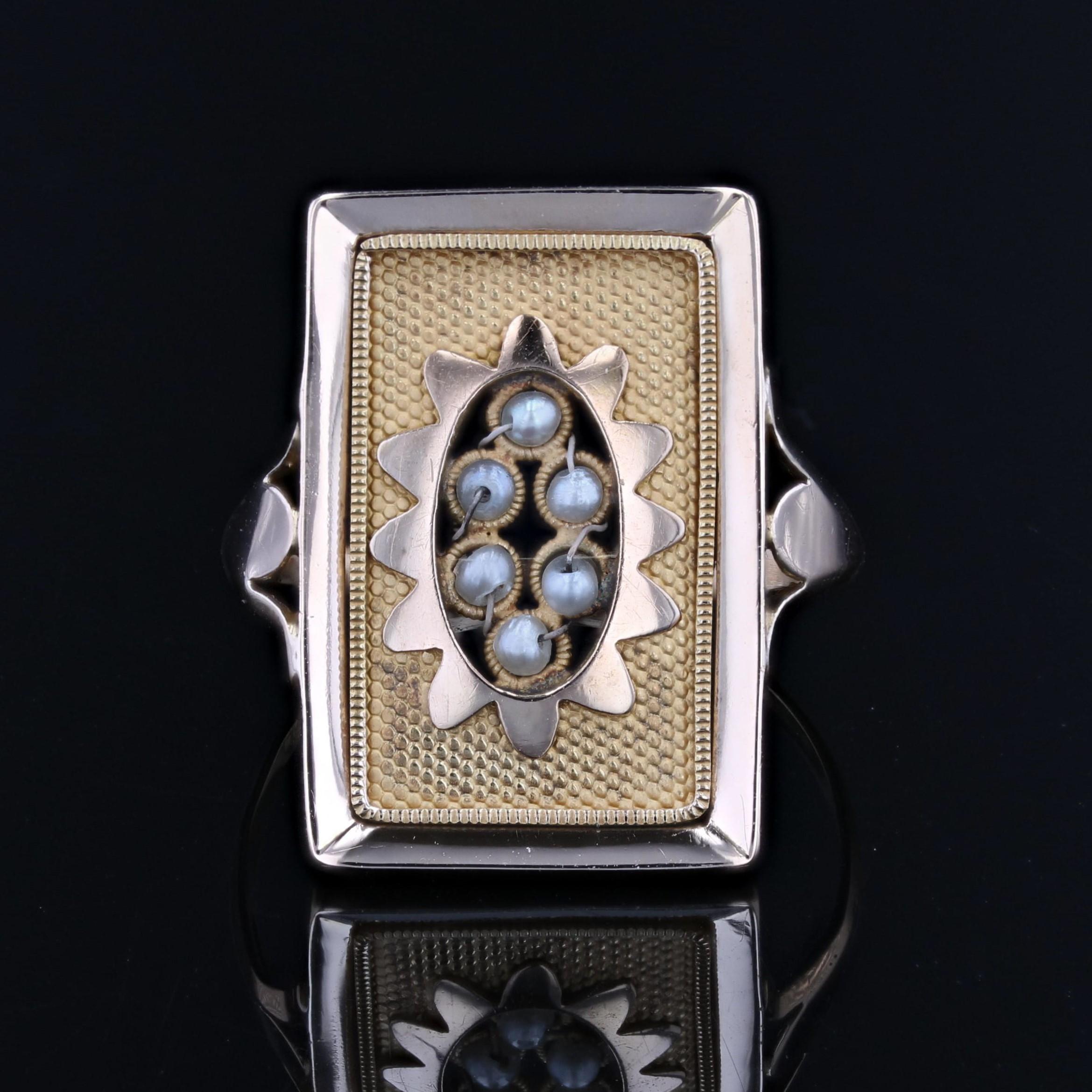 Bague rectangulaire en or jaune 18 carats et perles fines du 19e siècle Bon état - En vente à Poitiers, FR
