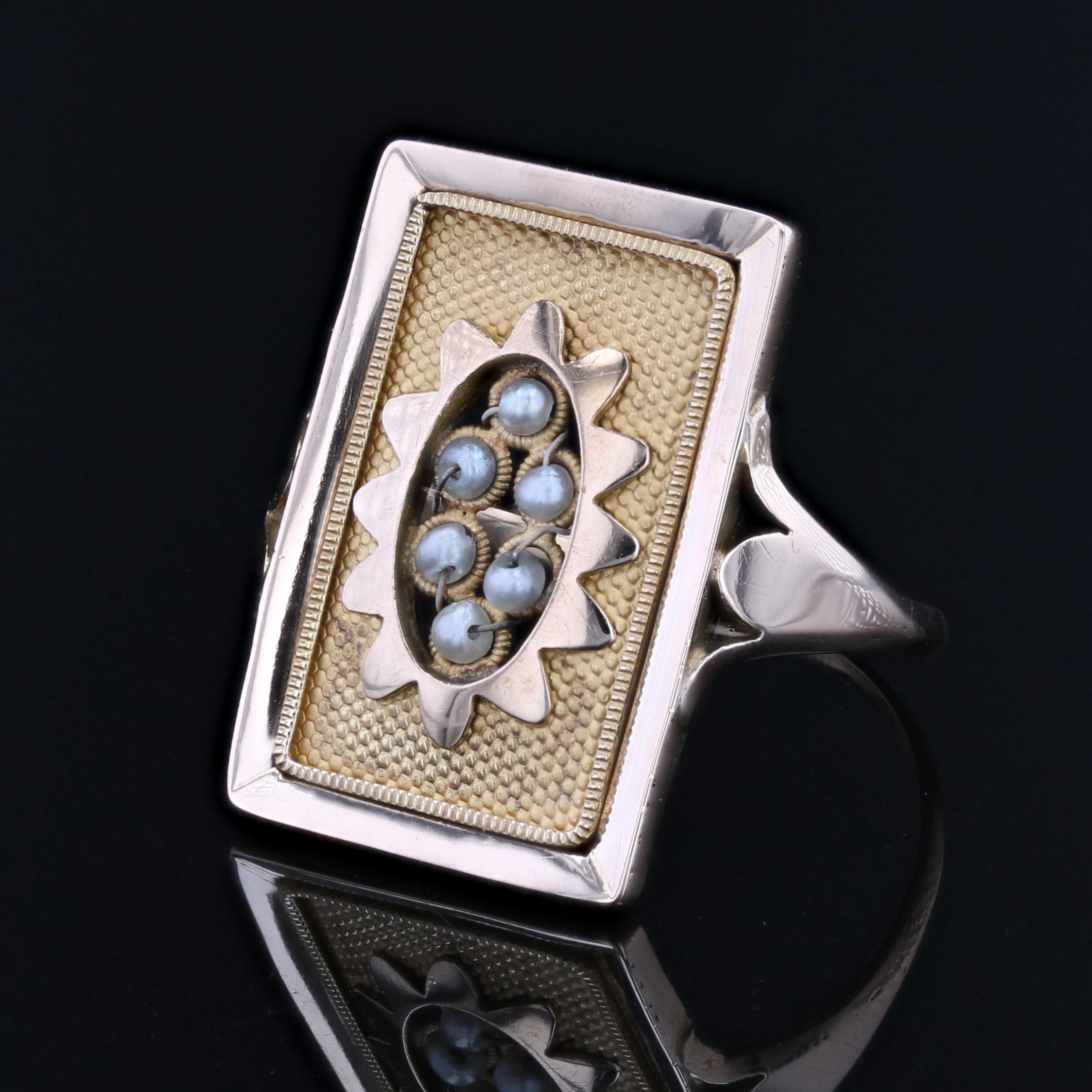 French 19th Century Fine Pearls 18 Karat Yellow Gold Rectangular Ring For Sale 1