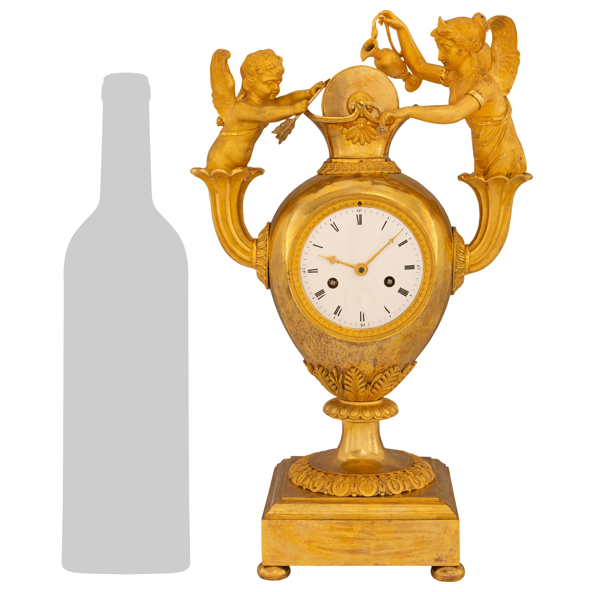 Horloge française du XIXe siècle en bronze doré du Premier Empire en vente