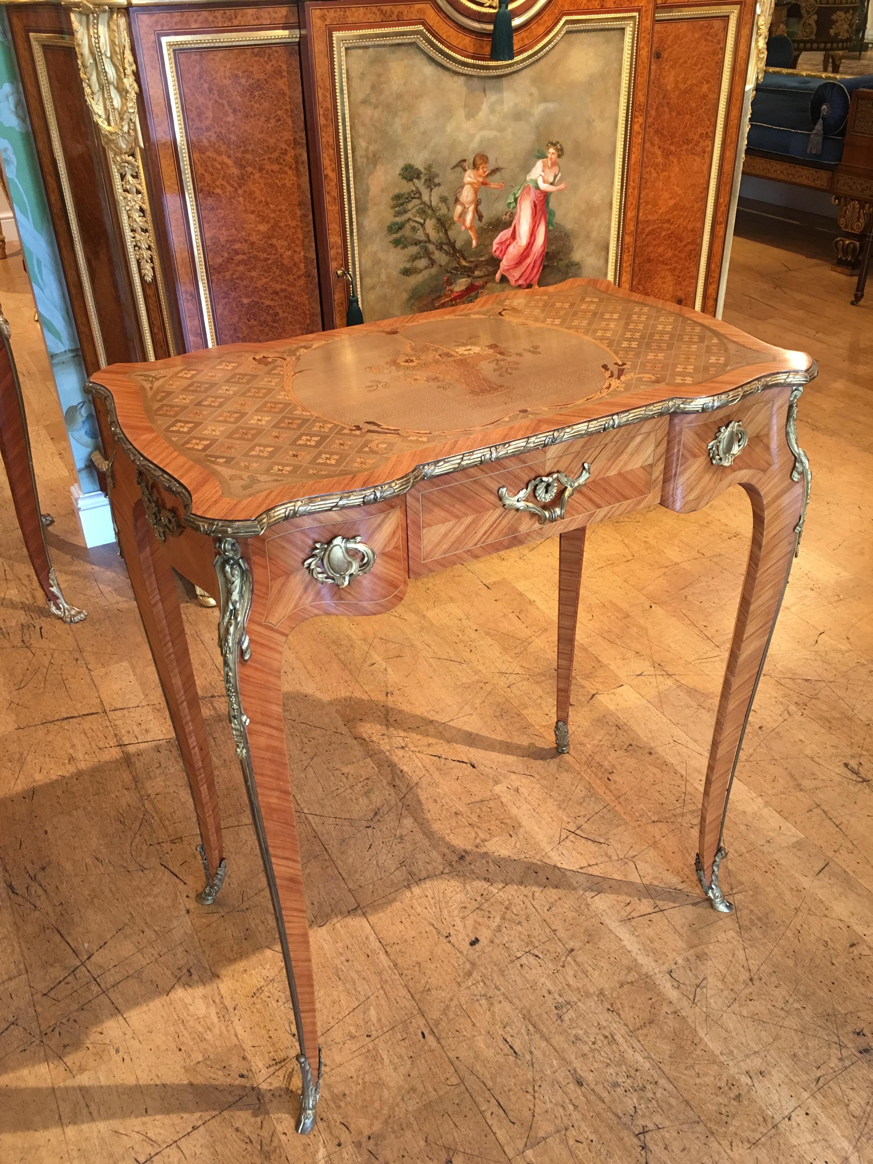 French 19th Century Floral Marquetry and Gilt Bronze Table For Sale 5