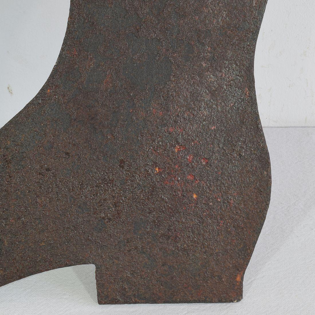 Insegna commerciale del negozio di calzolai in ferro del XIX secolo, francese e folkloristica in vendita 5