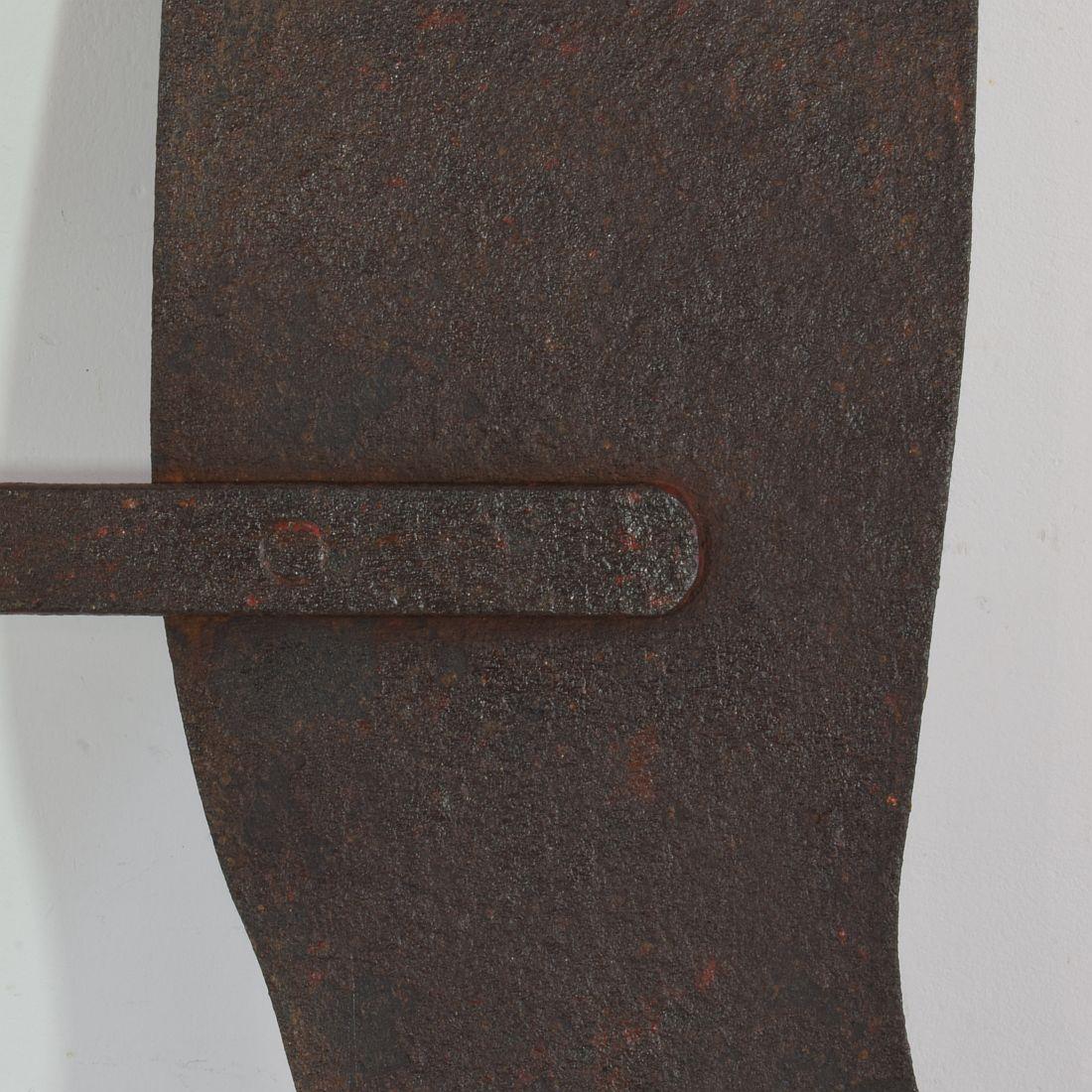 Insegna commerciale del negozio di calzolai in ferro del XIX secolo, francese e folkloristica in vendita 1