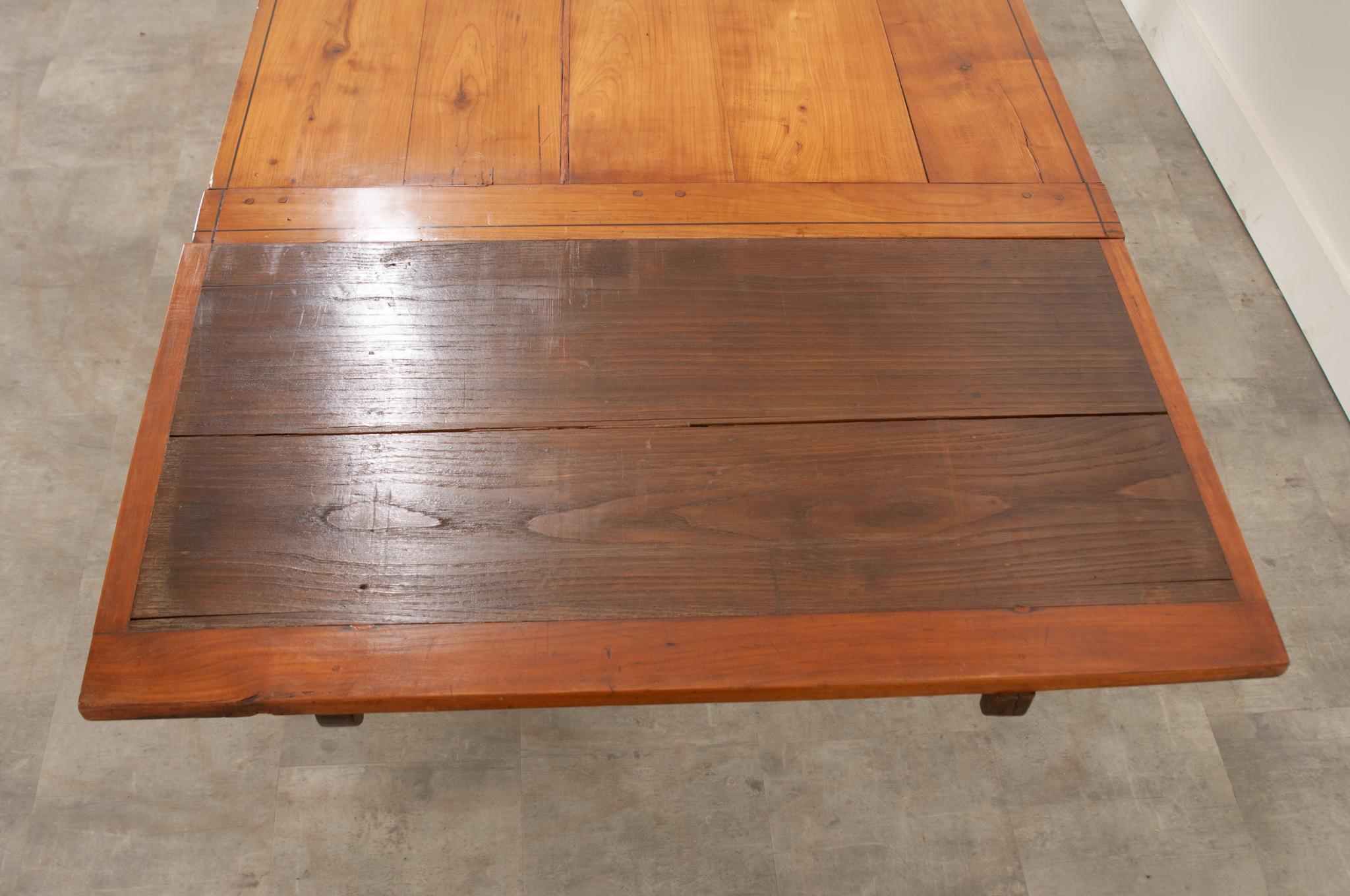 French 19th Century Fruitwood Extending Table 5