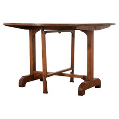 French 19th Century Fruitwood Vendange Table