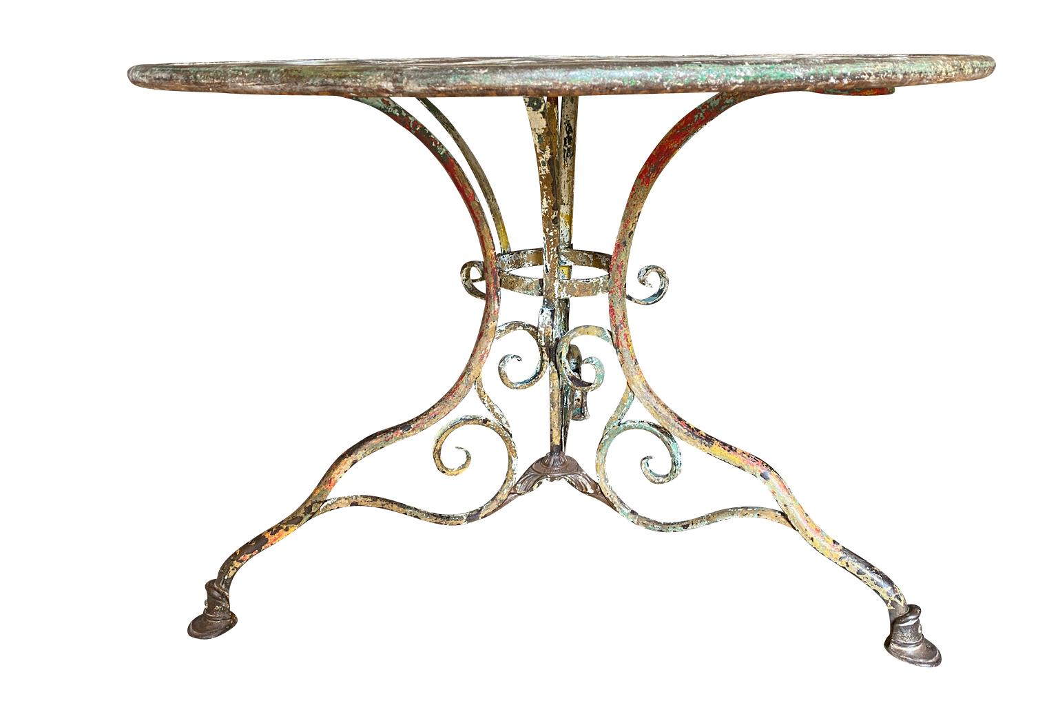 French 19th Century Garden Table from Arras In Good Condition In Round Top, TX
