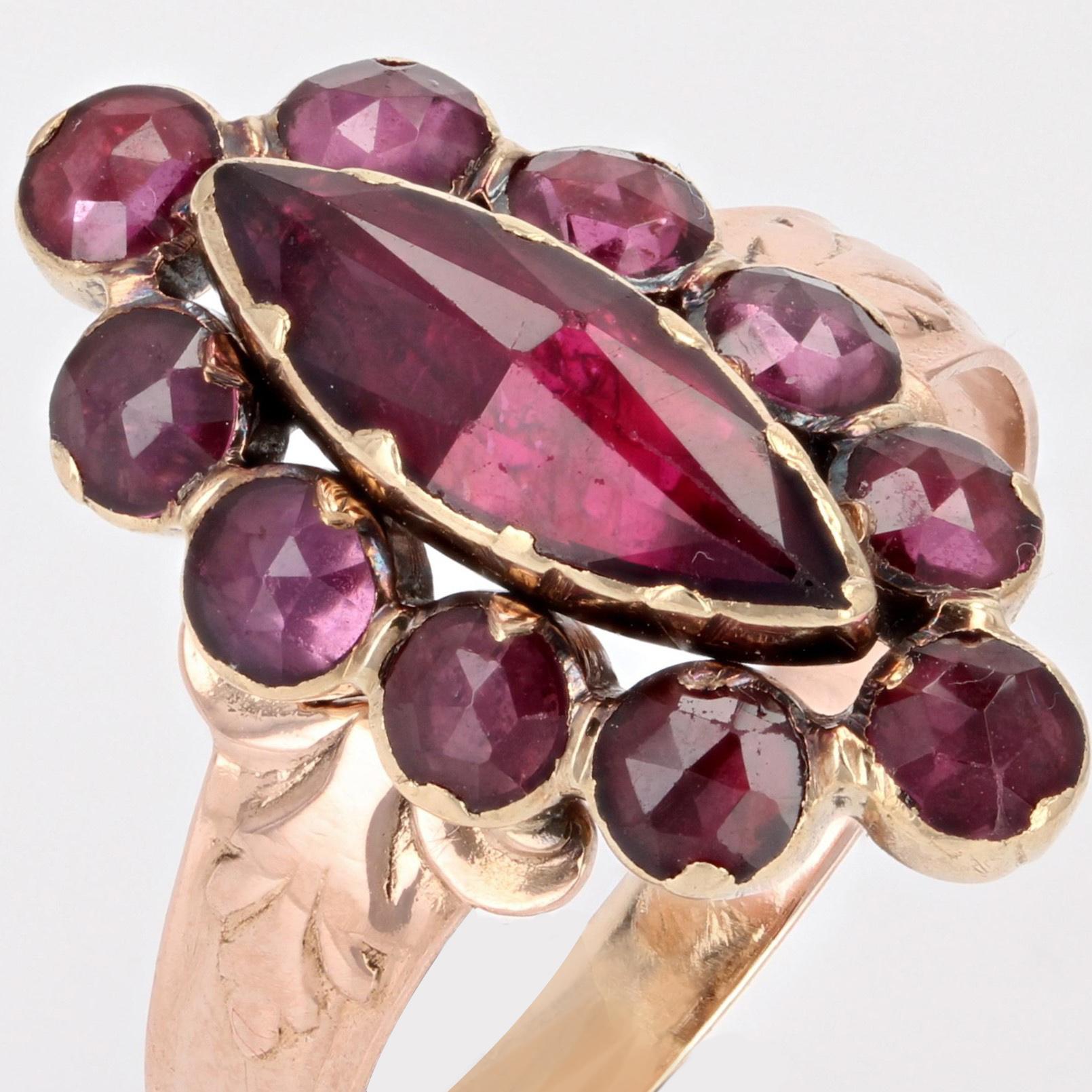 French 19th Century Garnet 18 Karat Rose Gold Marquise Ring For Sale 3
