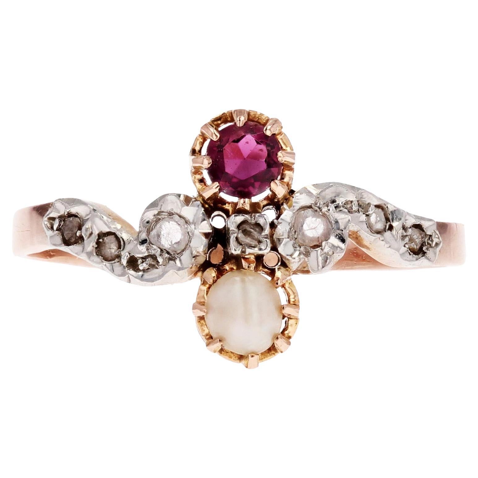 18 Karat Roségold Ring mit Granat und feinen Perlen und Diamanten aus dem 19. Jahrhundert