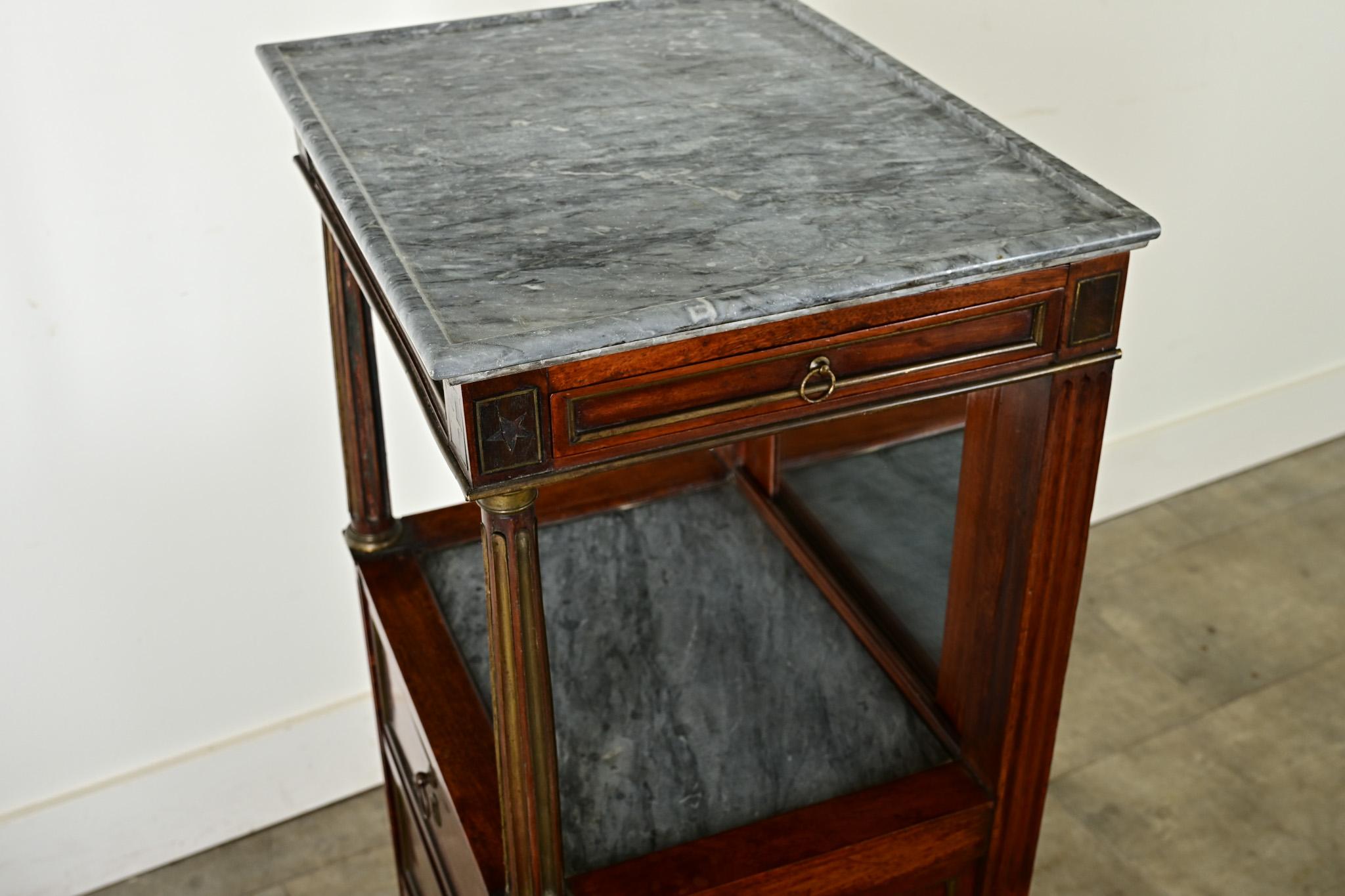 Table à langer pour homme du 19e siècle en vente 6