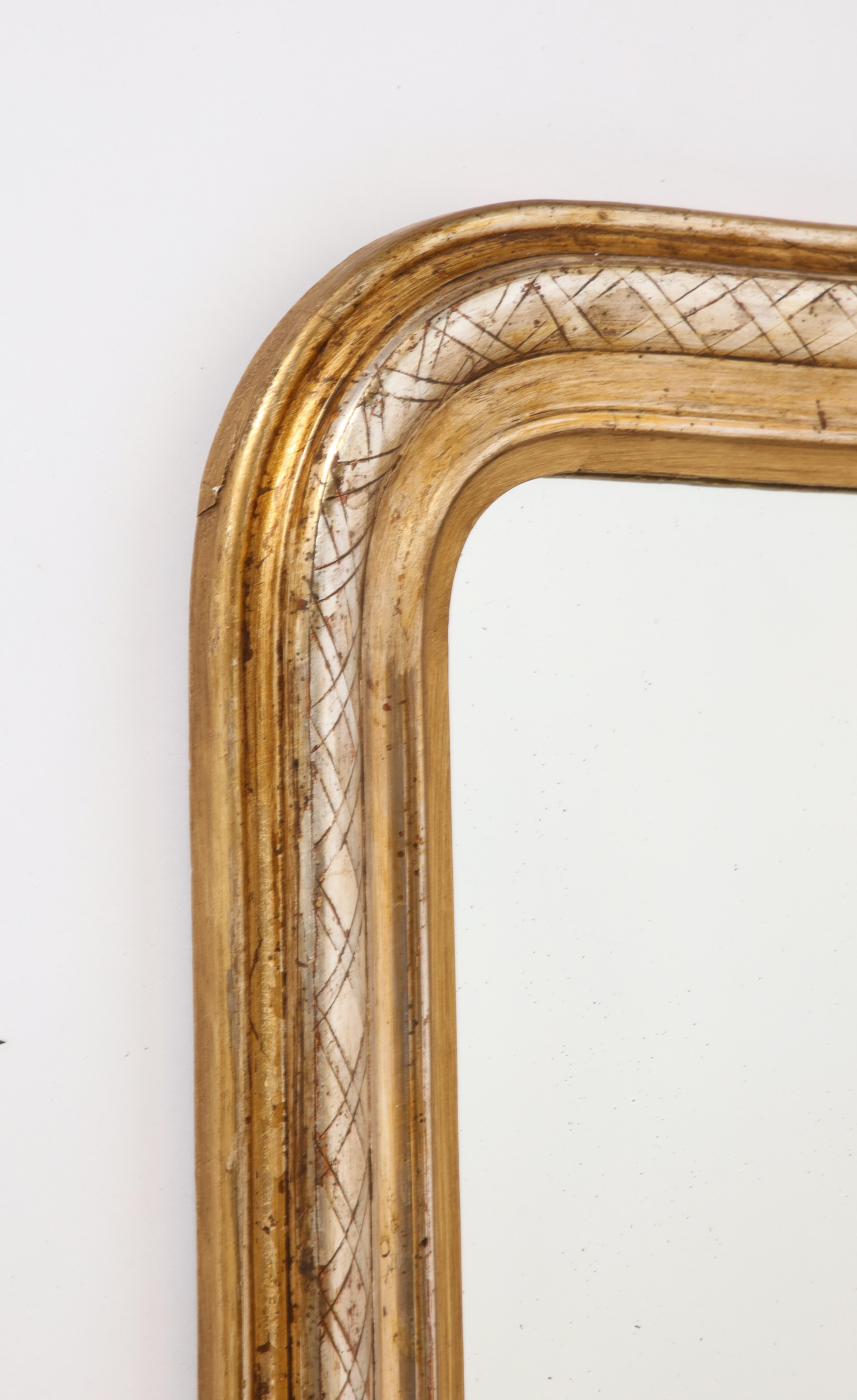 French 19th Century Gilded and Carved Wall Mirror, France, circa 1850 For Sale 1