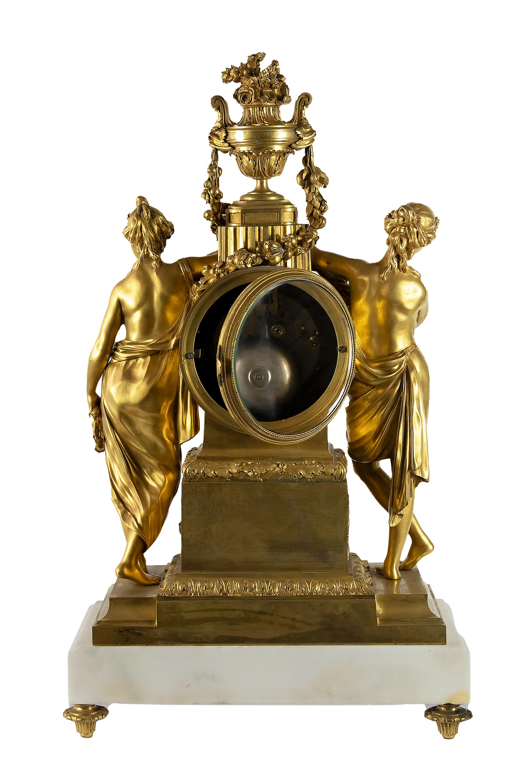 Pendule de cheminée française du 19ème siècle en bronze doré et marbre Caron Le Fils A Paris en vente 1
