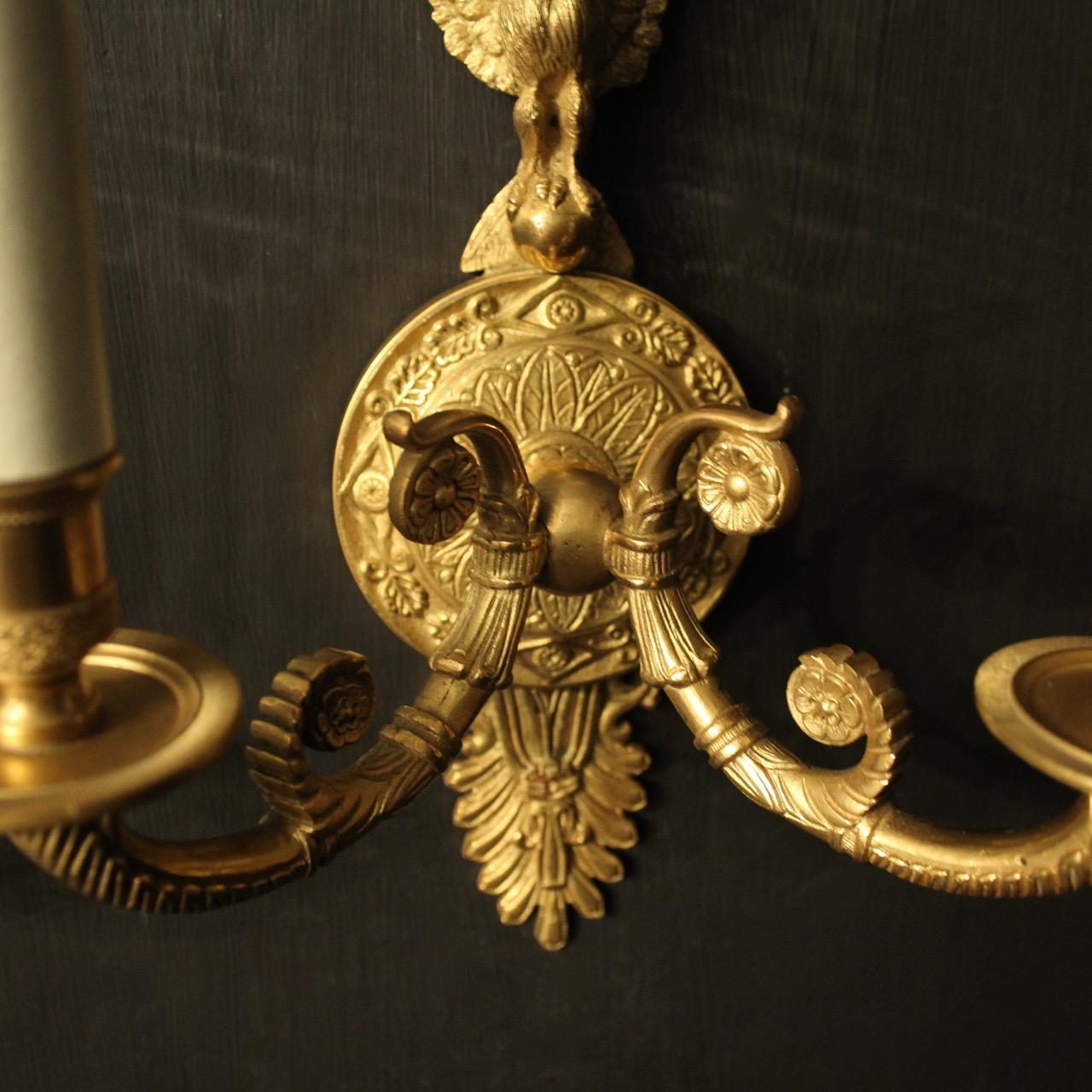 French 19th Century Gilded Bronze Eagle Wall Sconces In Good Condition In Chester, GB