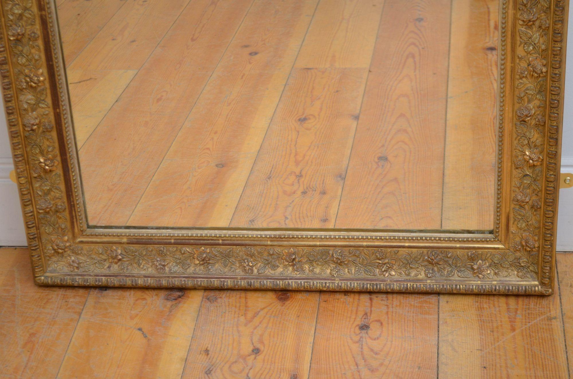 Francese Specchio francese del XIX secolo dorato H161cm in vendita