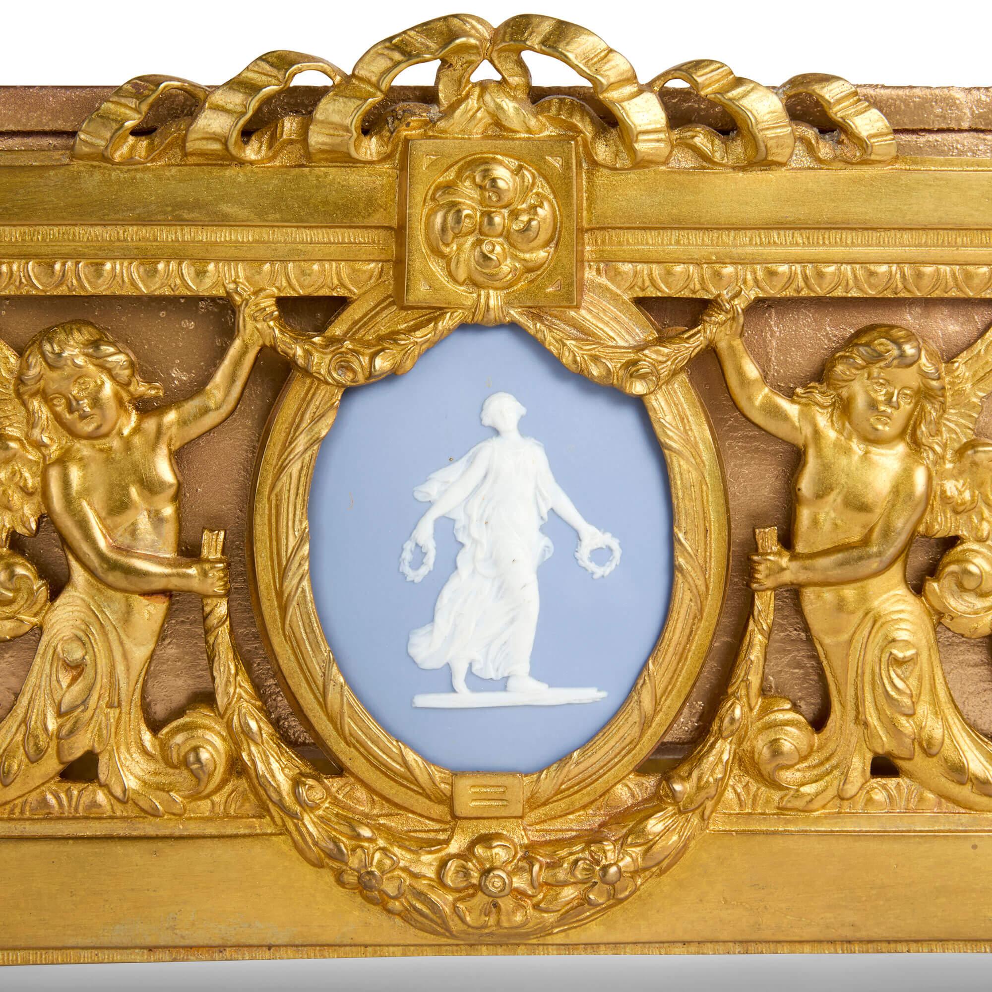 Französische Jardinière aus vergoldeter Bronze und Jaspis aus dem 19. im Zustand „Gut“ im Angebot in London, GB