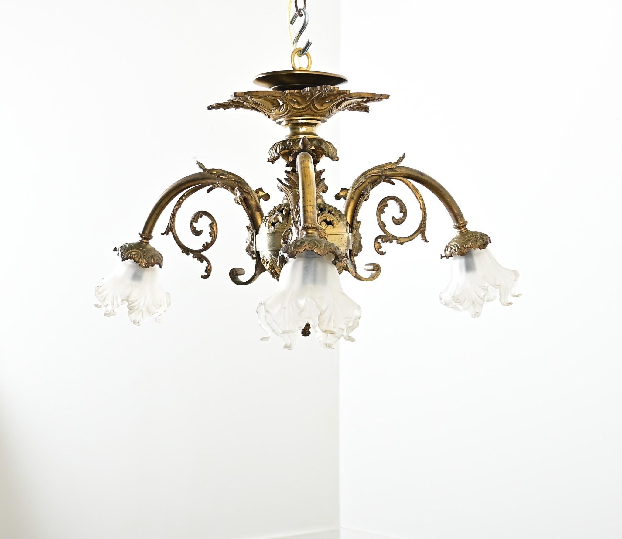 French 19th Century Gilt Bronze Flush Mount Light For Sale 5