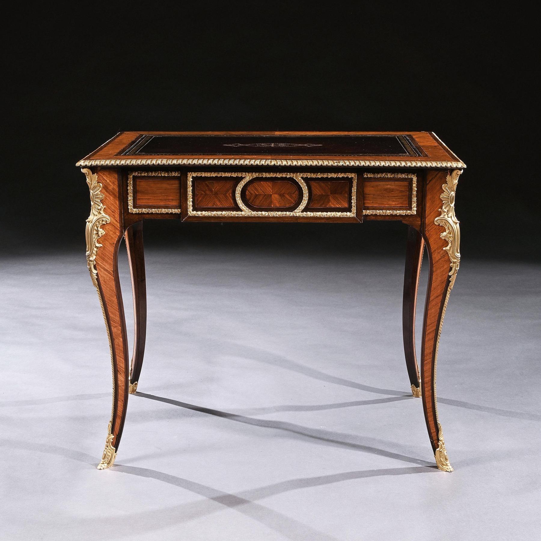 French 19th Century Gilt-Bronze Mounted Writing Table of Fine Quality For Sale 1