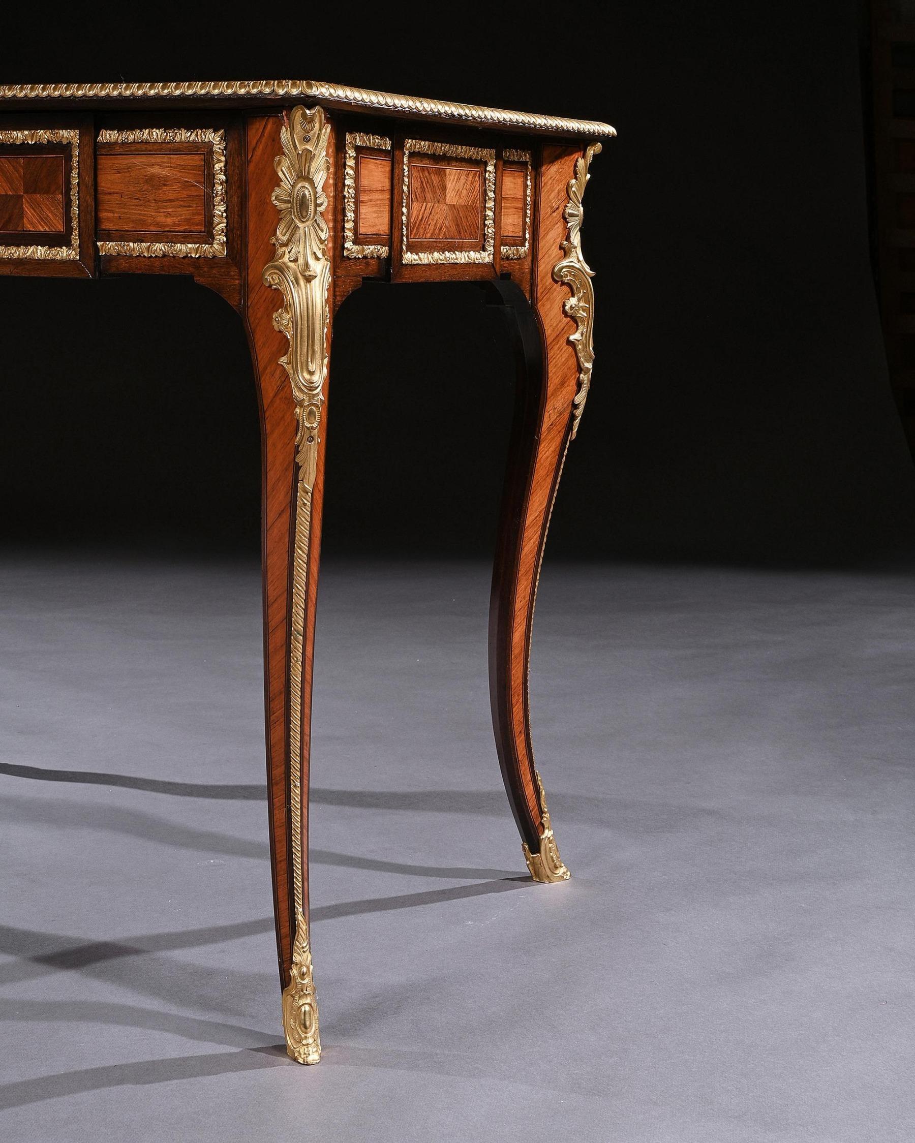 French 19th Century Gilt-Bronze Mounted Writing Table of Fine Quality For Sale 4