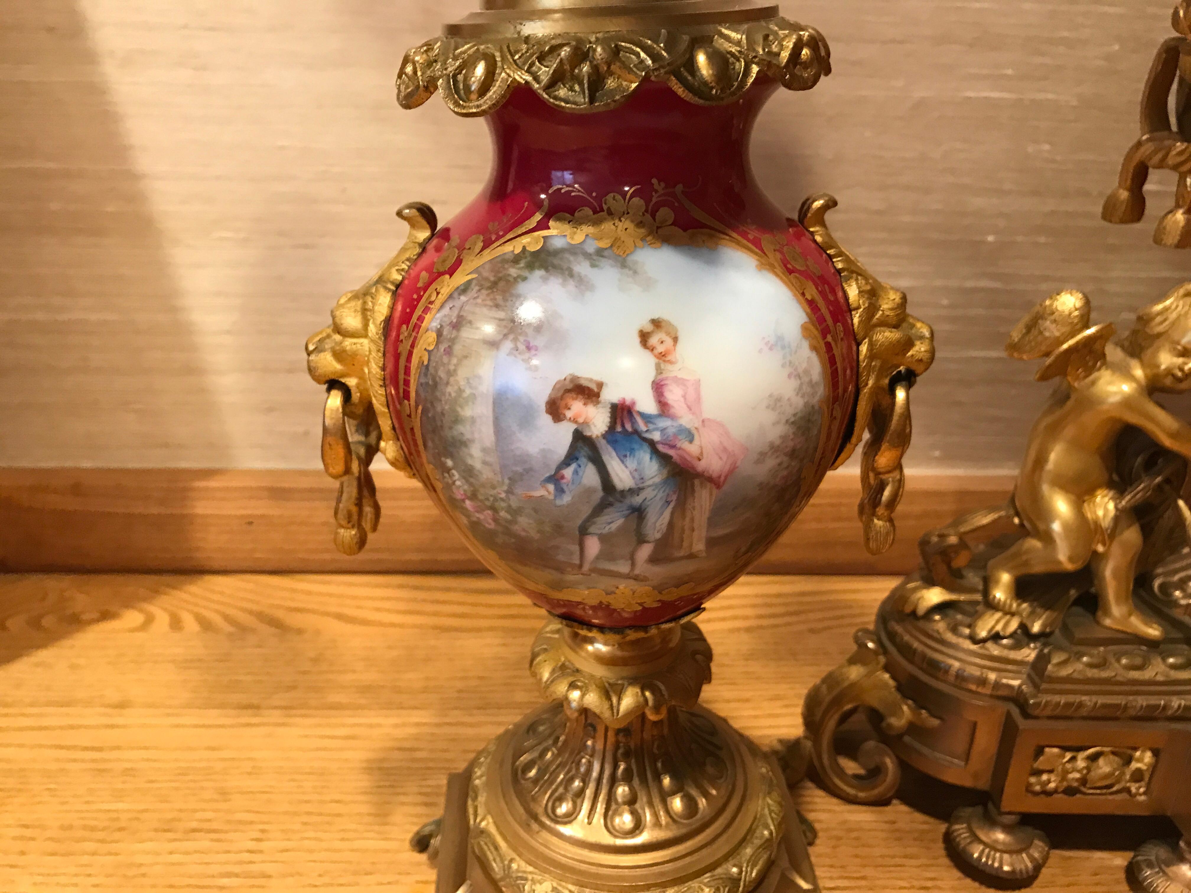 French 19th Century Gilt Bronze & painted Porcelain Figural Garniture Clock Set For Sale 1