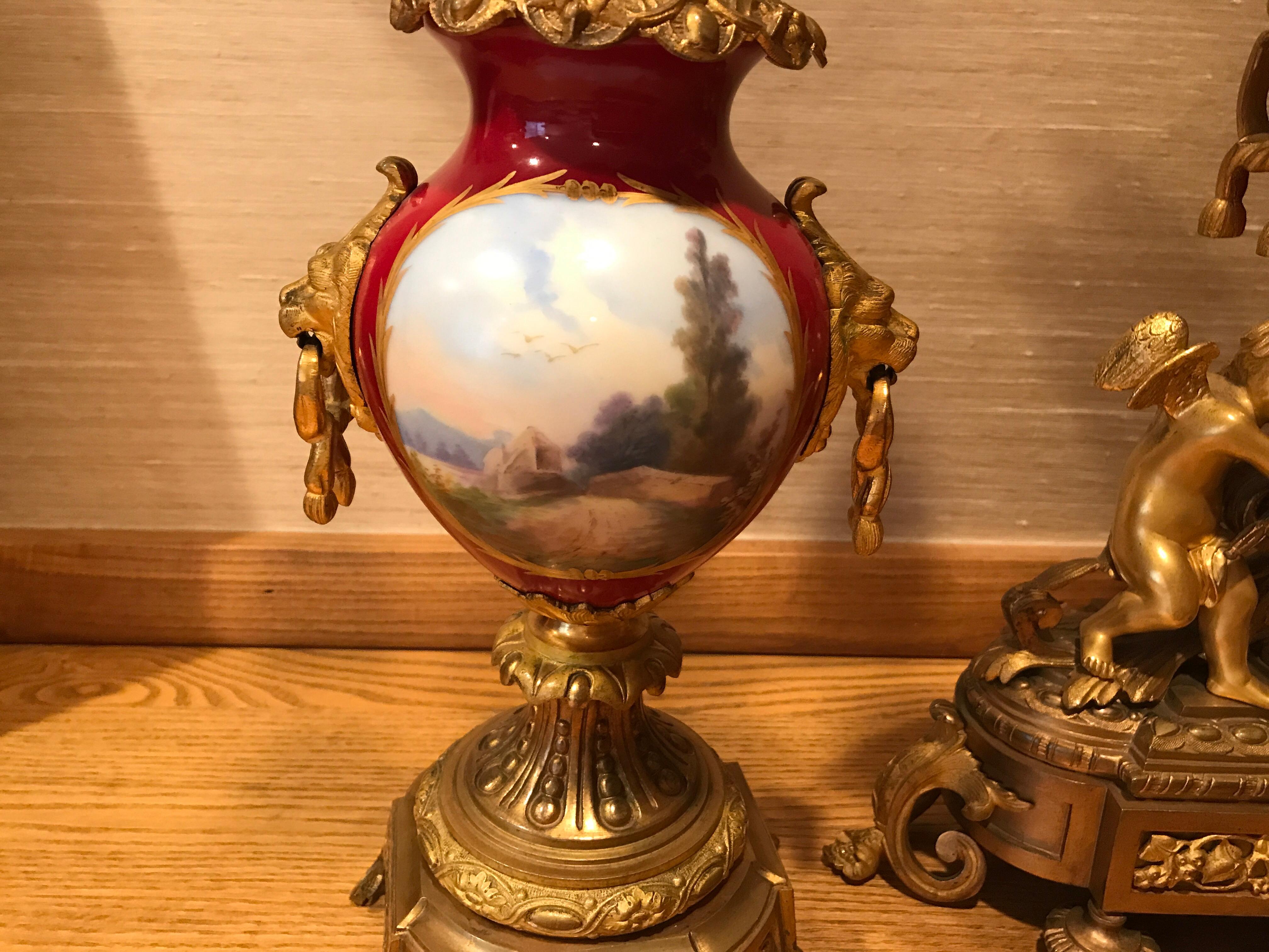 French 19th Century Gilt Bronze & painted Porcelain Figural Garniture Clock Set For Sale 2