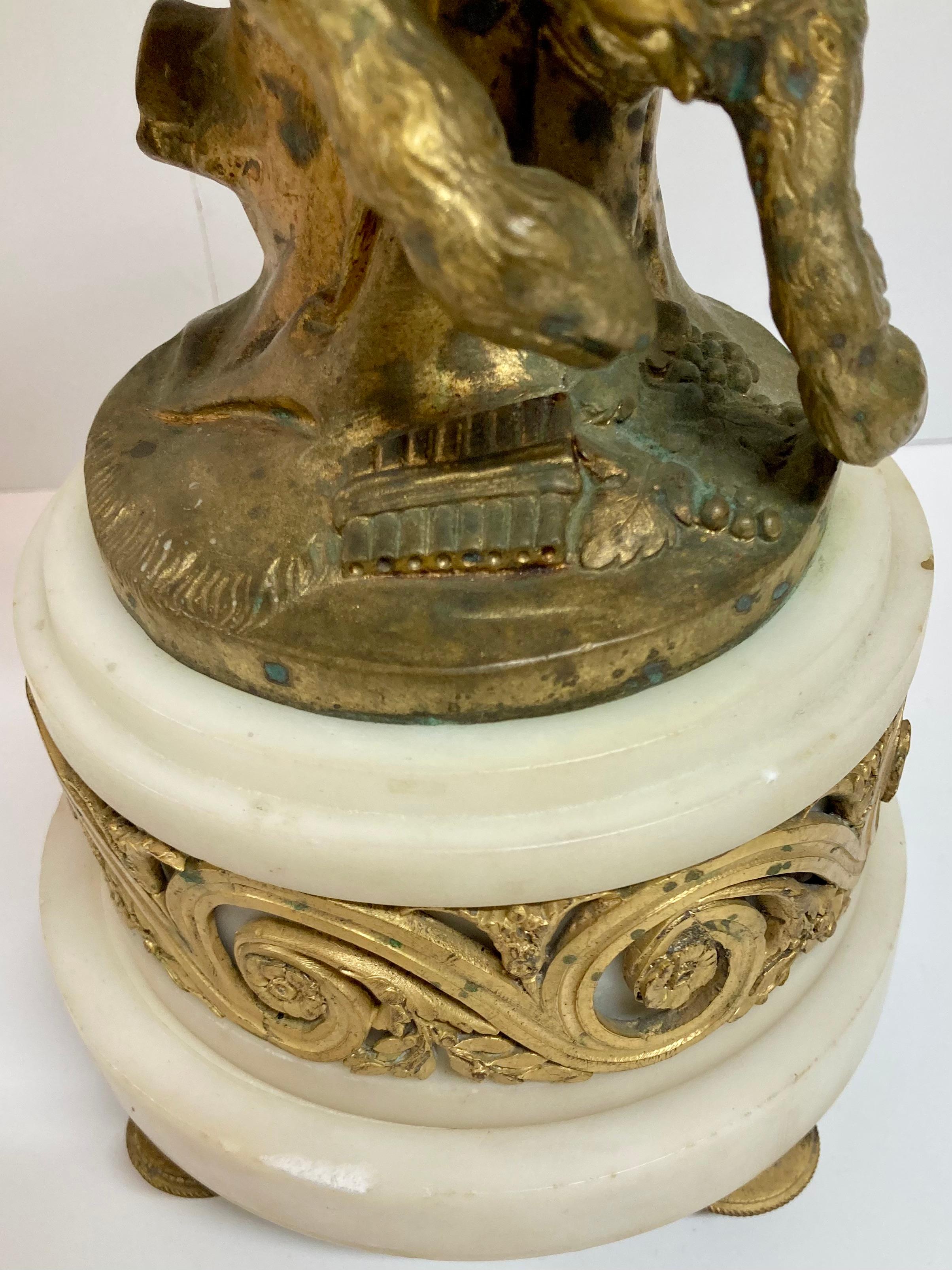 Candelabri a padella e putti in bronzo dorato del XIX secolo, una coppia in vendita 10