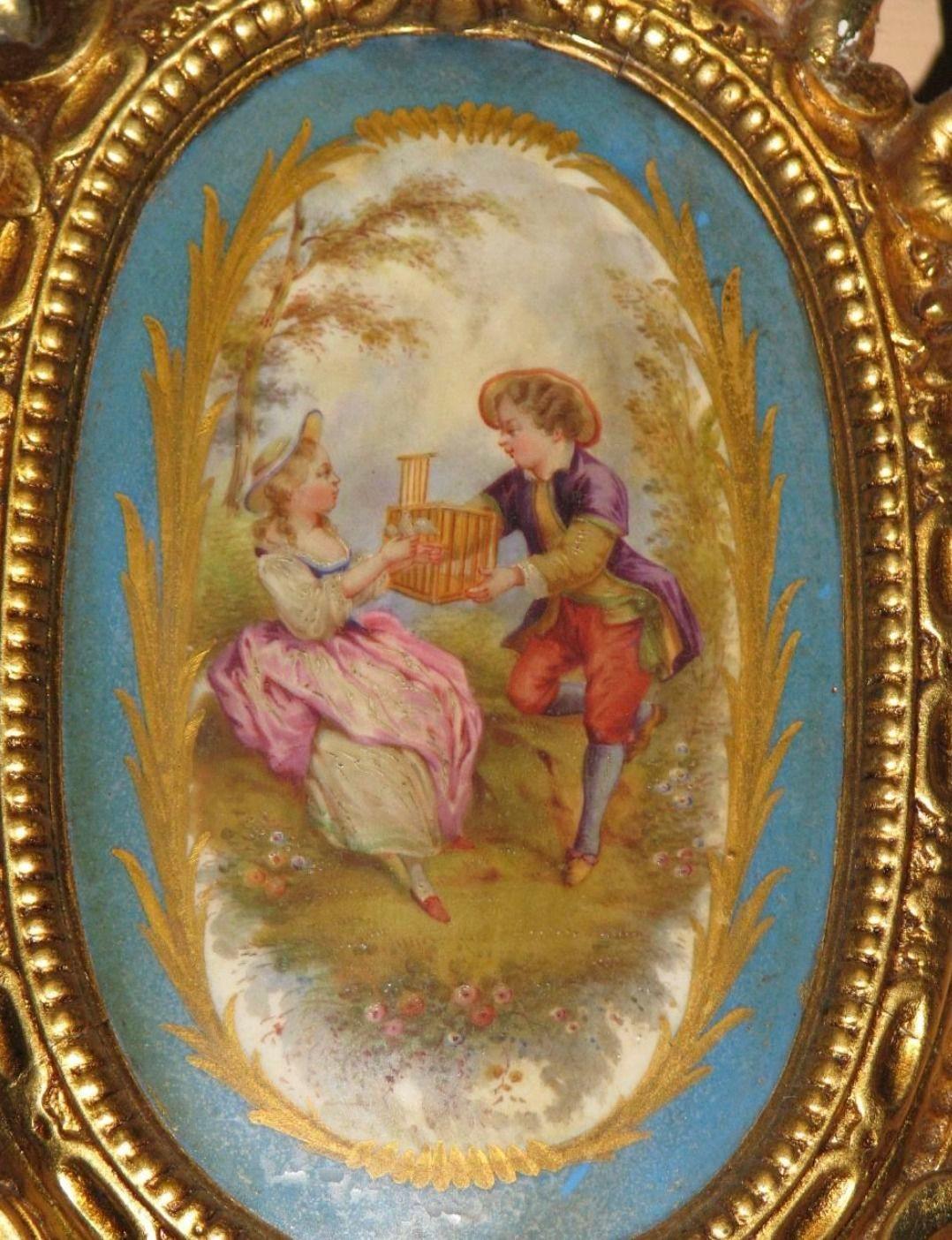 French 19th Century Giltwood Mirror with Sèvres Porcelain Plaques For Sale 2