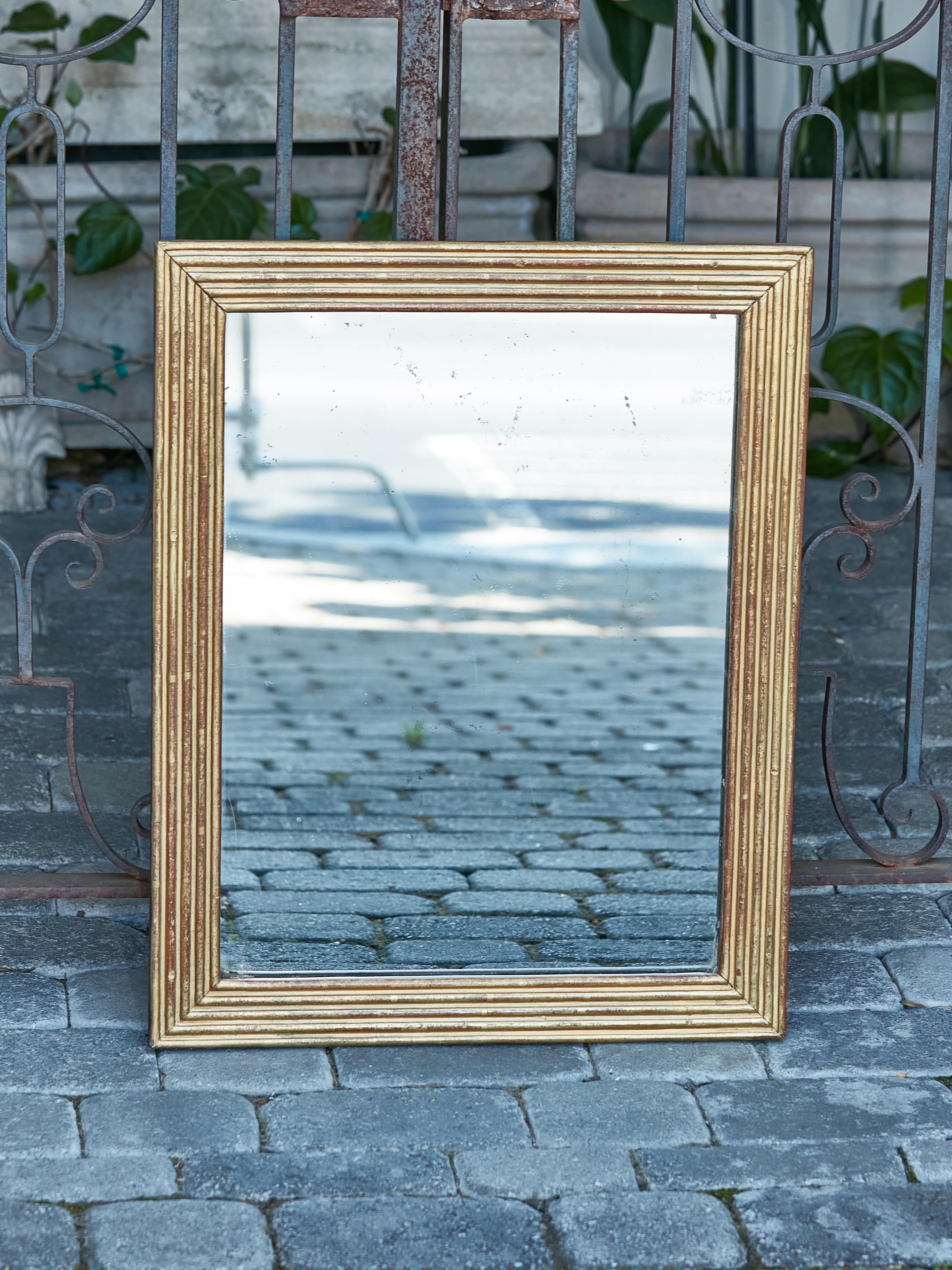 French 19th Century Giltwood Rectangular Mirror with Carved Reeded Accents For Sale 11