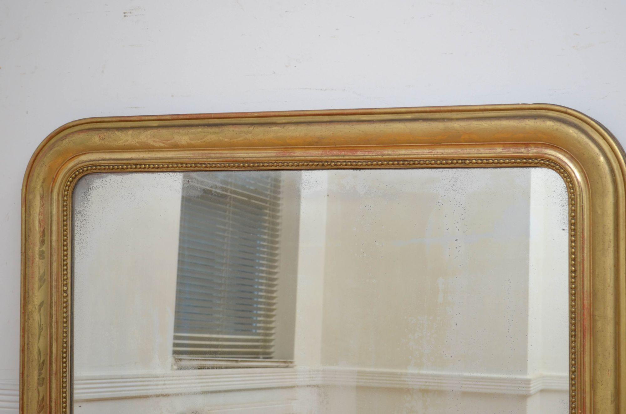 Französisch 19. Jahrhundert Giltwood Wandspiegel H141cm im Angebot 3