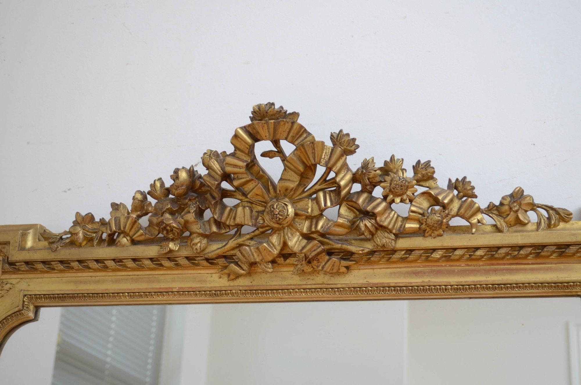 French 19th Century Giltwood Wall Mirror 3