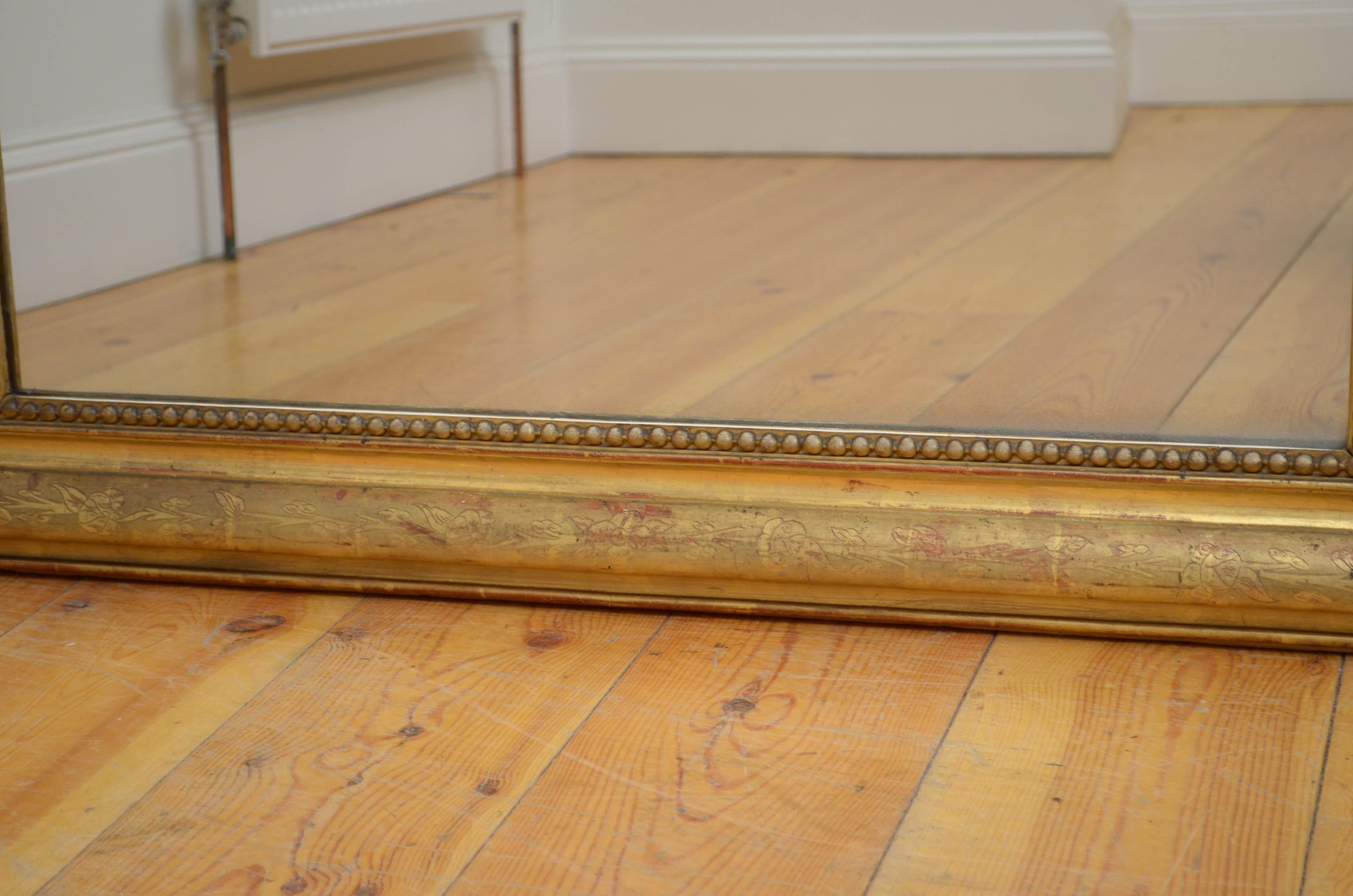 French 19th Century Giltwood Wall Mirror In Good Condition In Whaley Bridge, GB